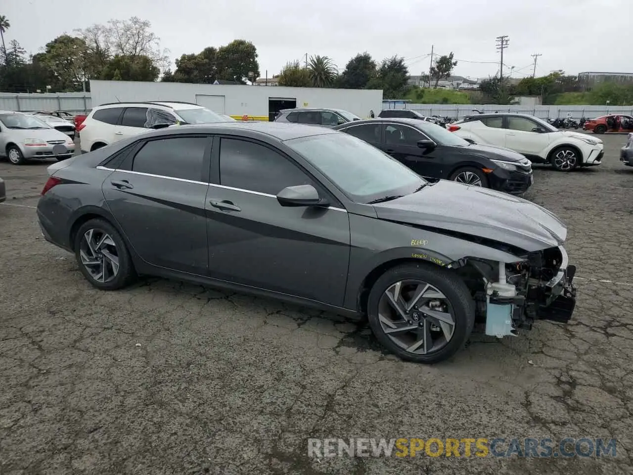 4 Photograph of a damaged car KMHLS4DG9RU691309 HYUNDAI ELANTRA 2024