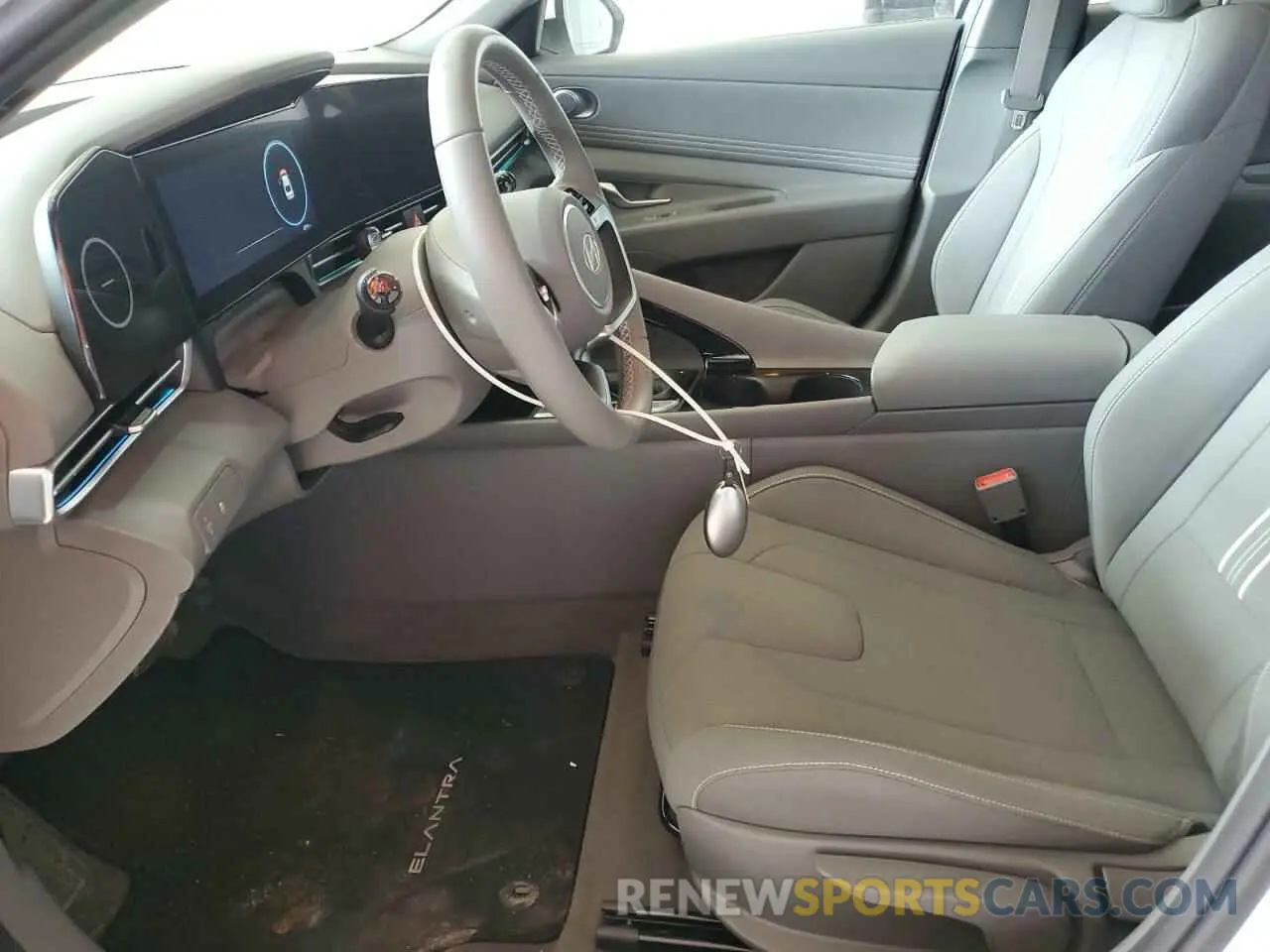 7 Photograph of a damaged car KMHLS4DG9RU752139 HYUNDAI ELANTRA 2024