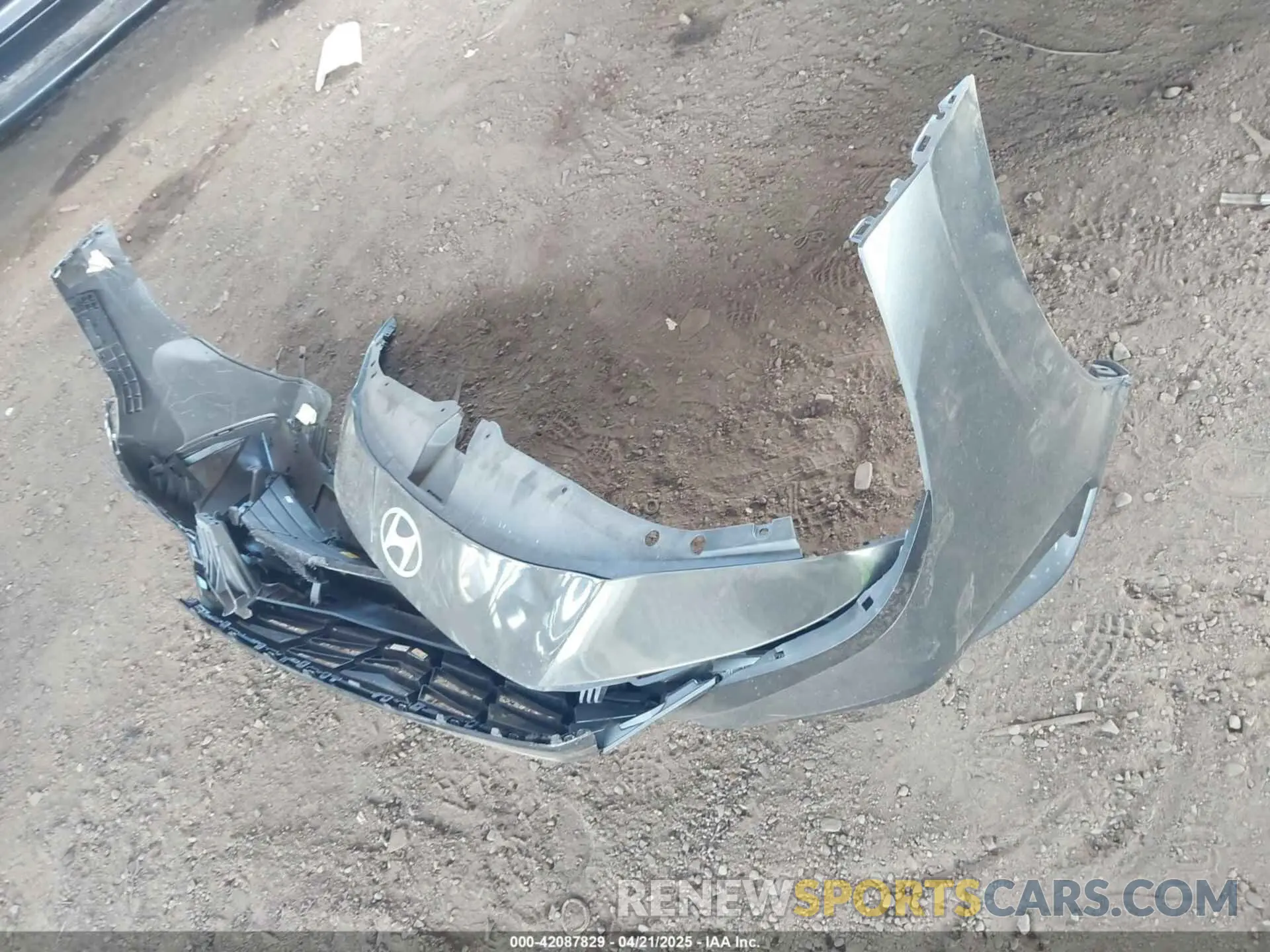 12 Photograph of a damaged car KMHLS4DGXRU673207 HYUNDAI ELANTRA 2024