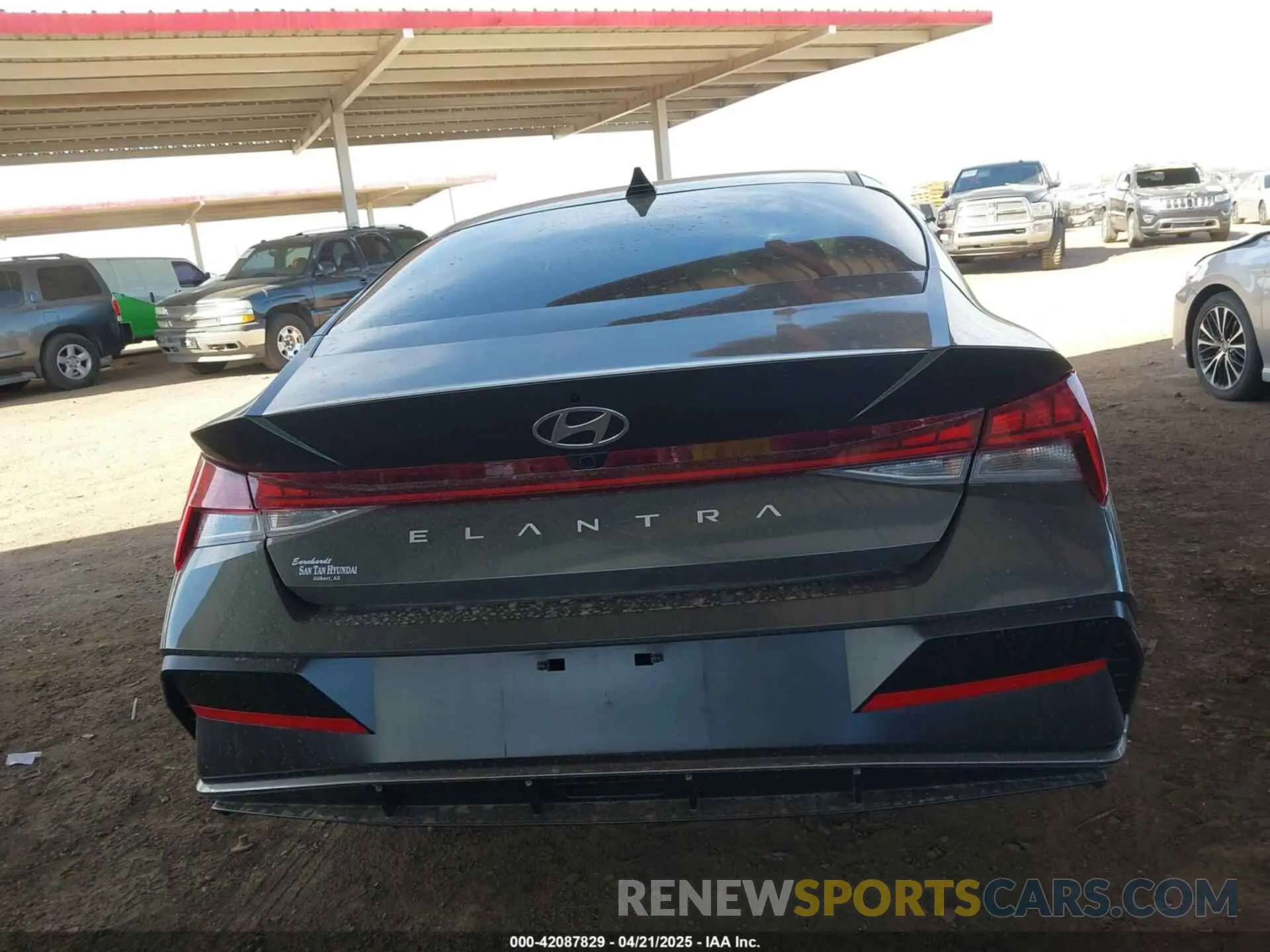 17 Photograph of a damaged car KMHLS4DGXRU673207 HYUNDAI ELANTRA 2024