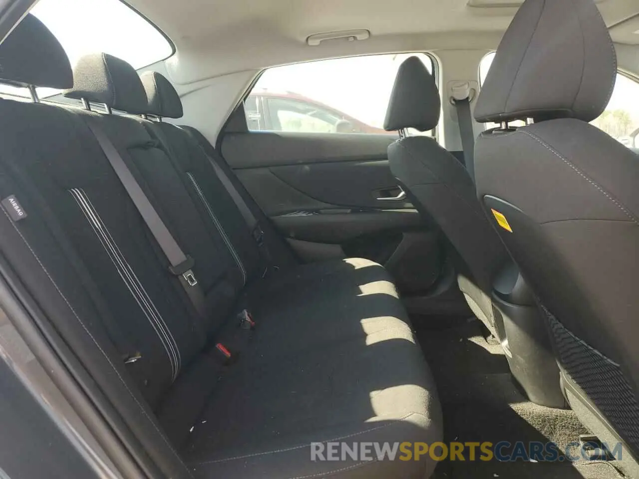 10 Photograph of a damaged car KMHLS4DGXRU688208 HYUNDAI ELANTRA 2024