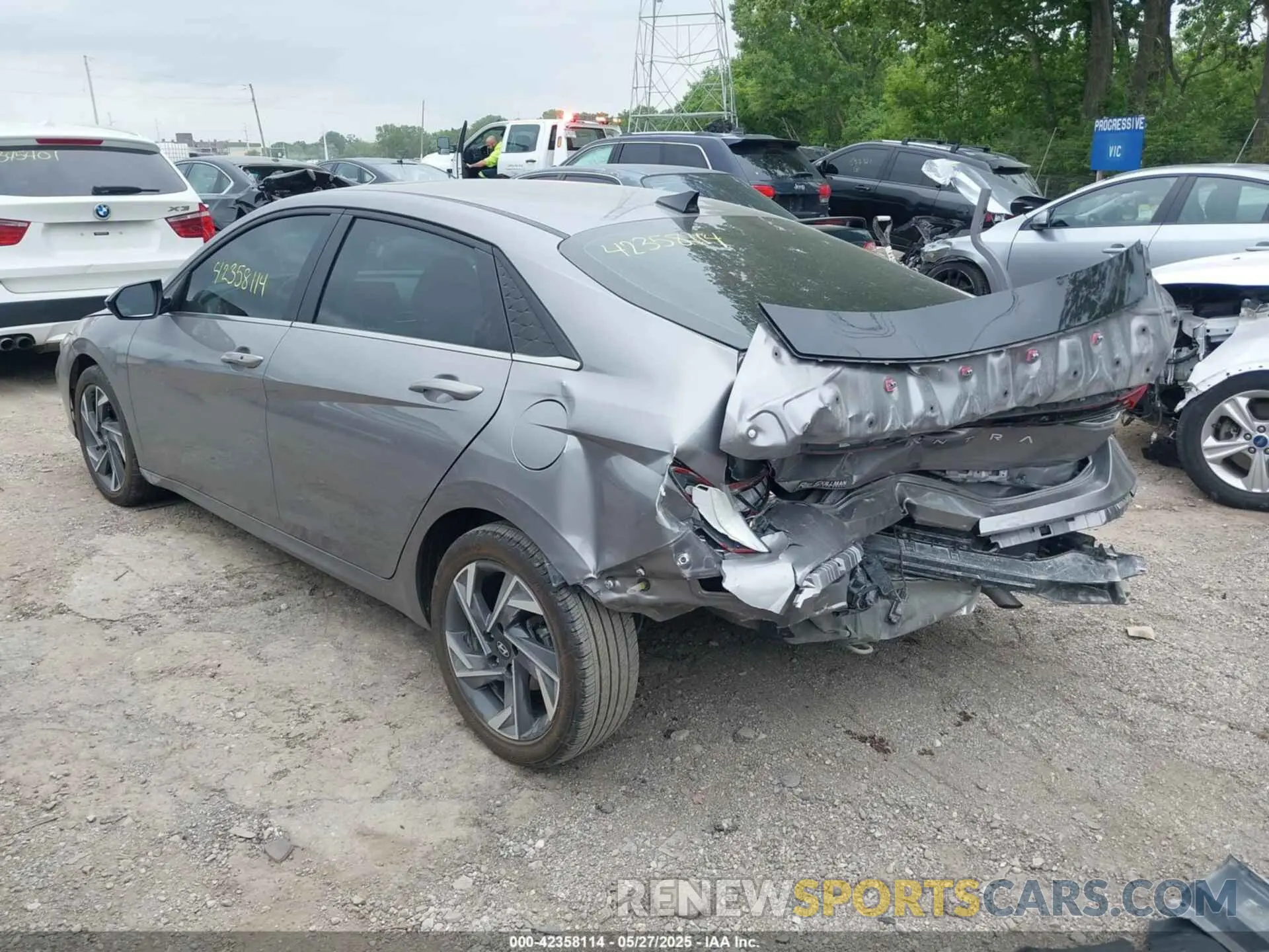 3 Photograph of a damaged car KMHLS4DGXRU697619 HYUNDAI ELANTRA 2024