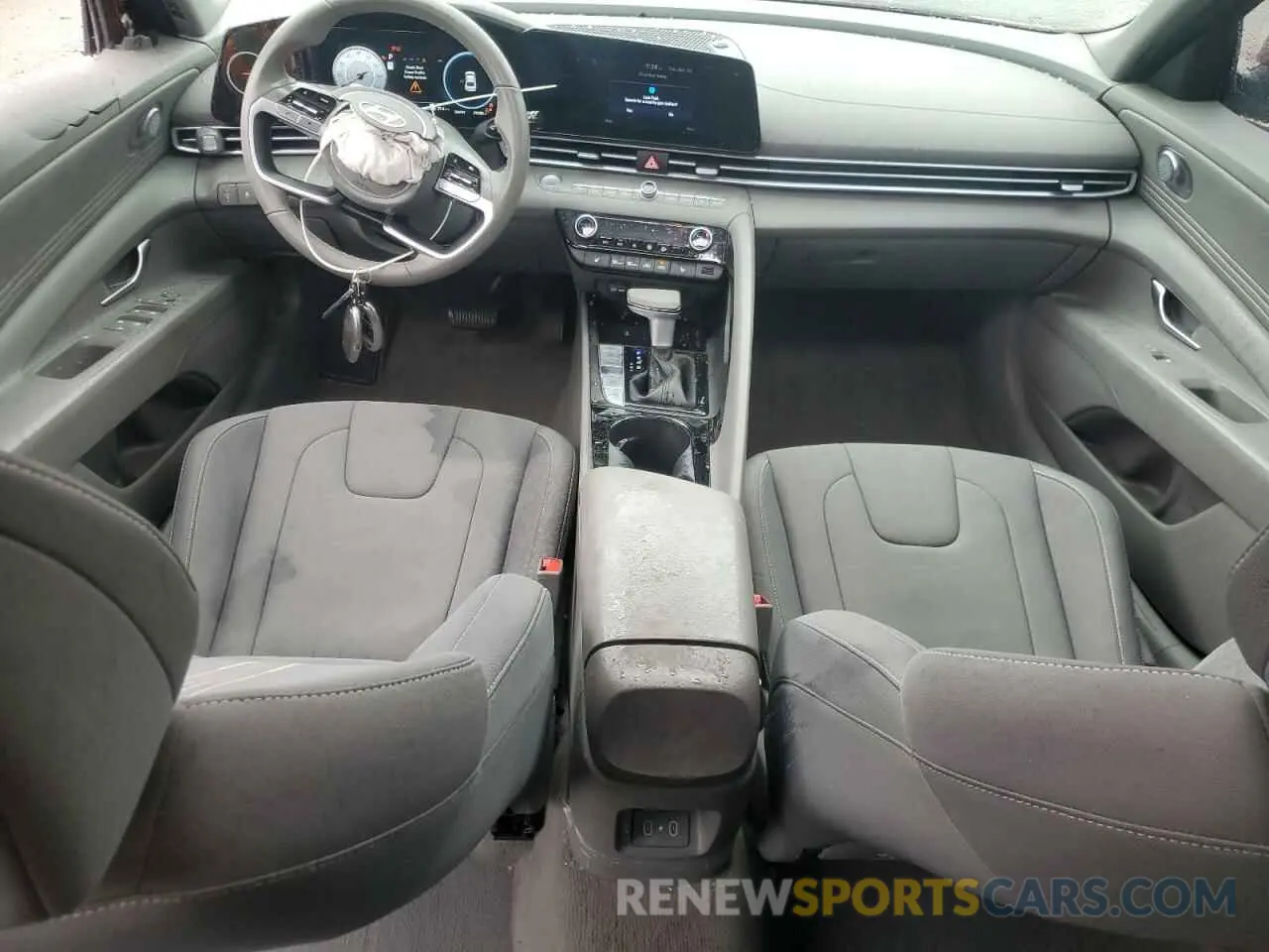 8 Photograph of a damaged car KMHLS4DGXRU699760 HYUNDAI ELANTRA 2024