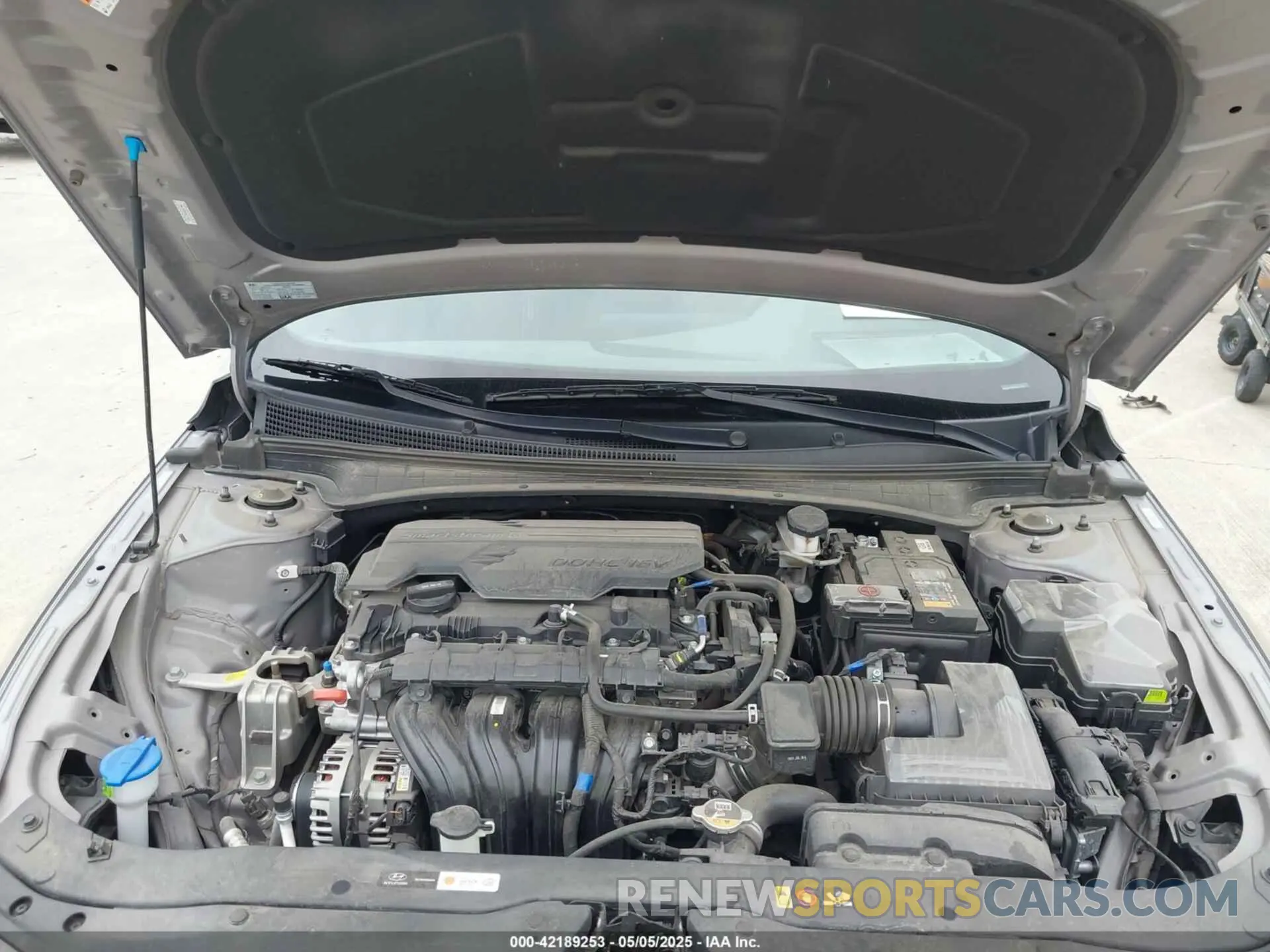 10 Photograph of a damaged car KMHLS4DGXRU717514 HYUNDAI ELANTRA 2024