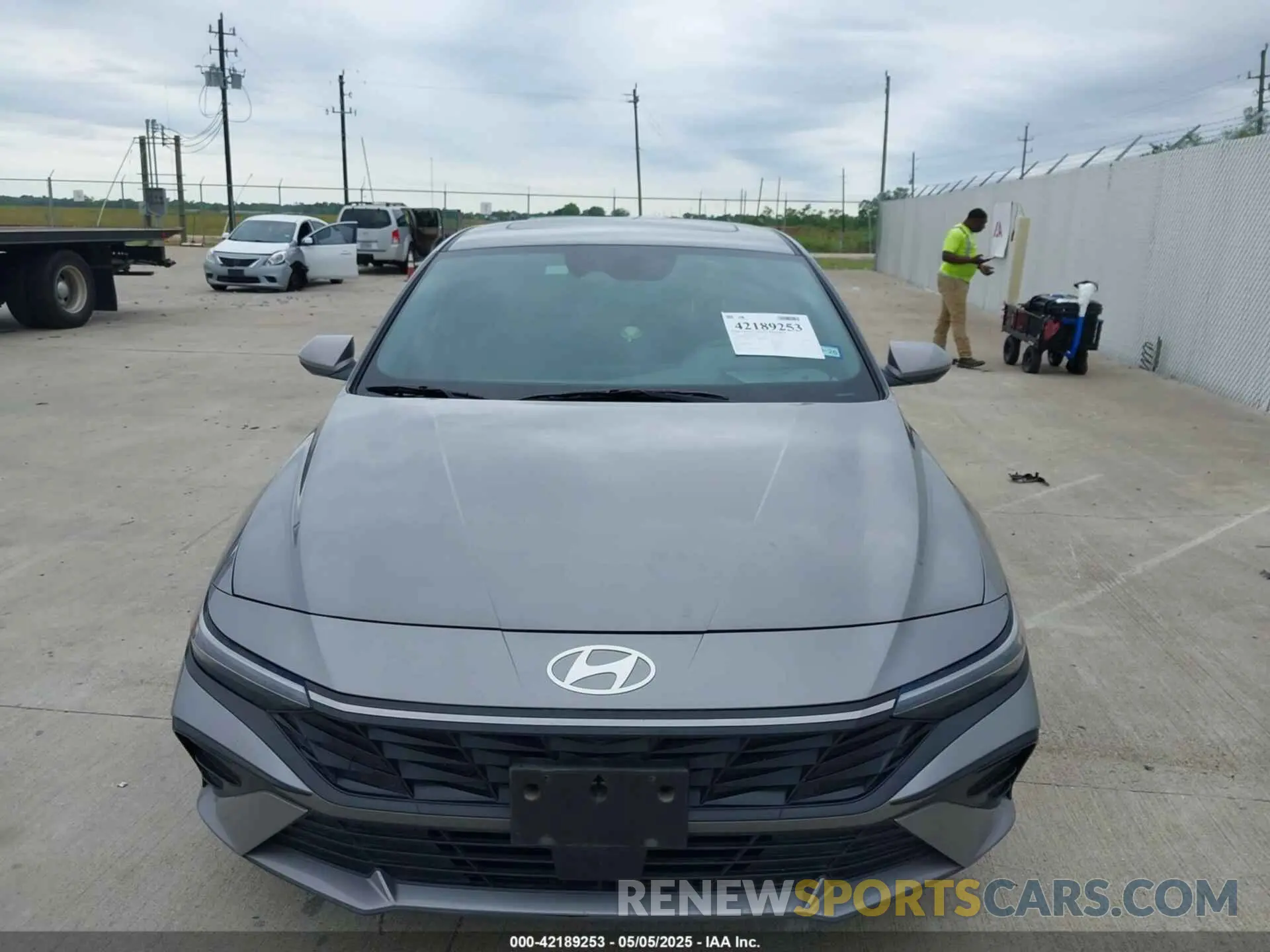 12 Photograph of a damaged car KMHLS4DGXRU717514 HYUNDAI ELANTRA 2024