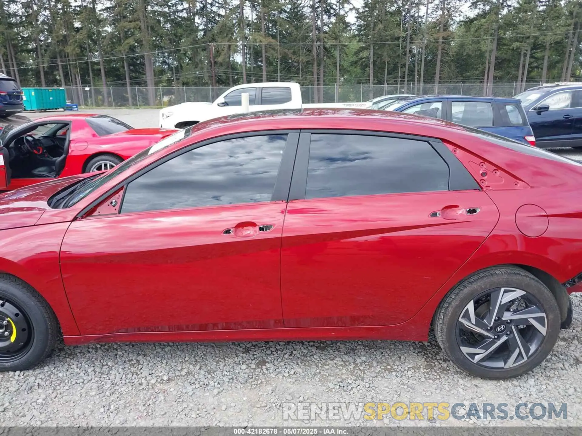 15 Photograph of a damaged car KMHLS4DGXRU787577 HYUNDAI ELANTRA 2024