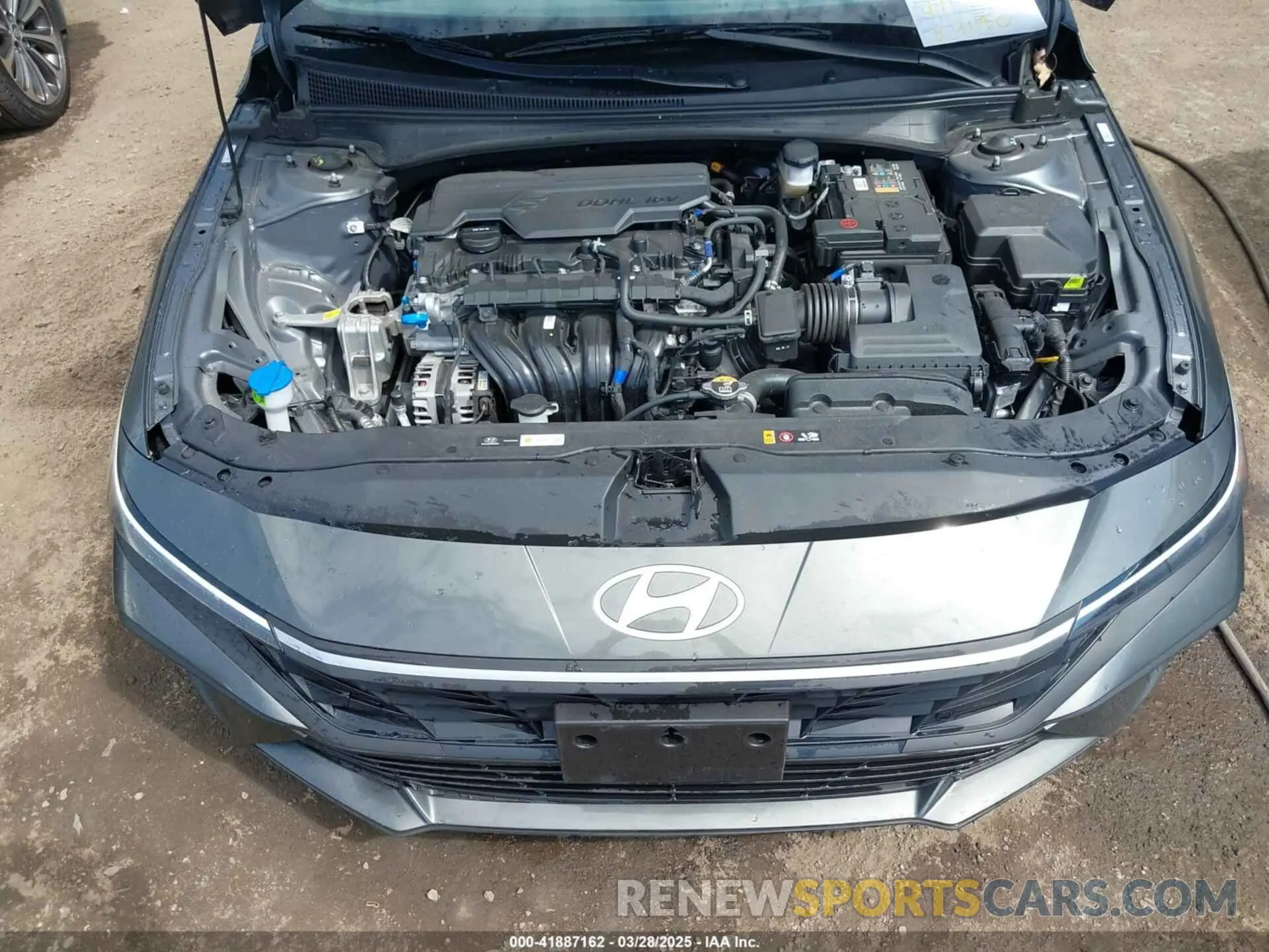 10 Photograph of a damaged car KMHLL4DG0SU855615 HYUNDAI ELANTRA 2025