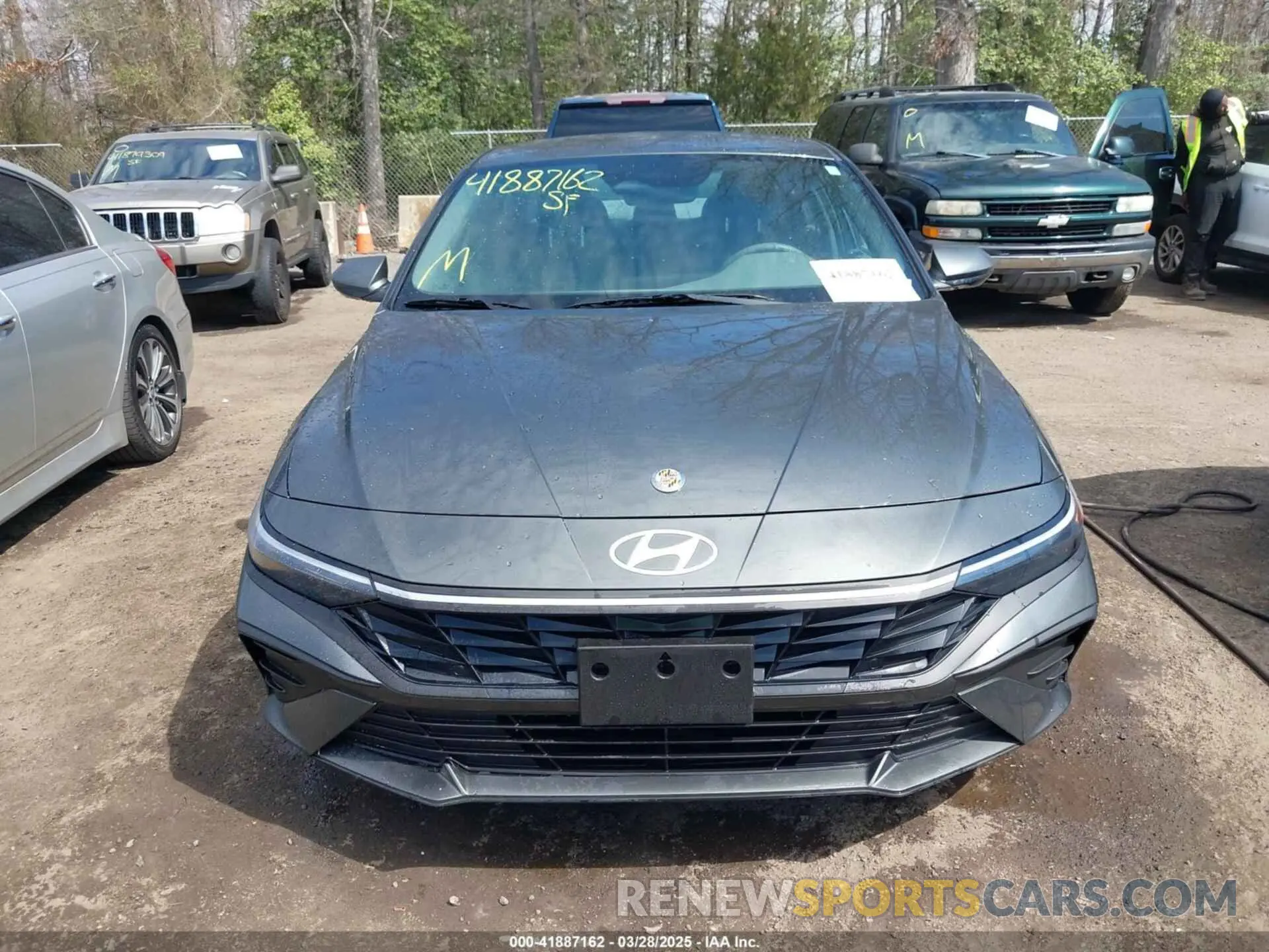 12 Photograph of a damaged car KMHLL4DG0SU855615 HYUNDAI ELANTRA 2025