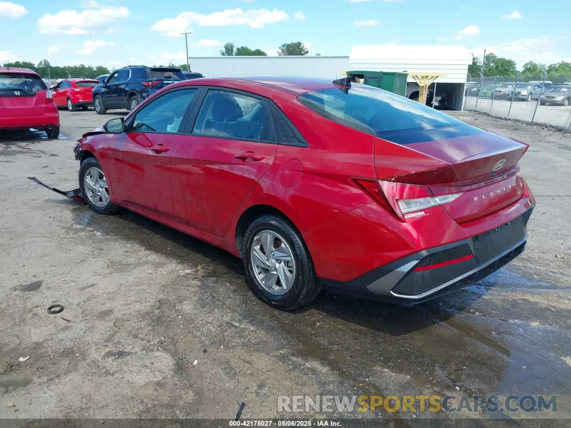 3 Photograph of a damaged car KMHLL4DG0SU867716 HYUNDAI ELANTRA 2025