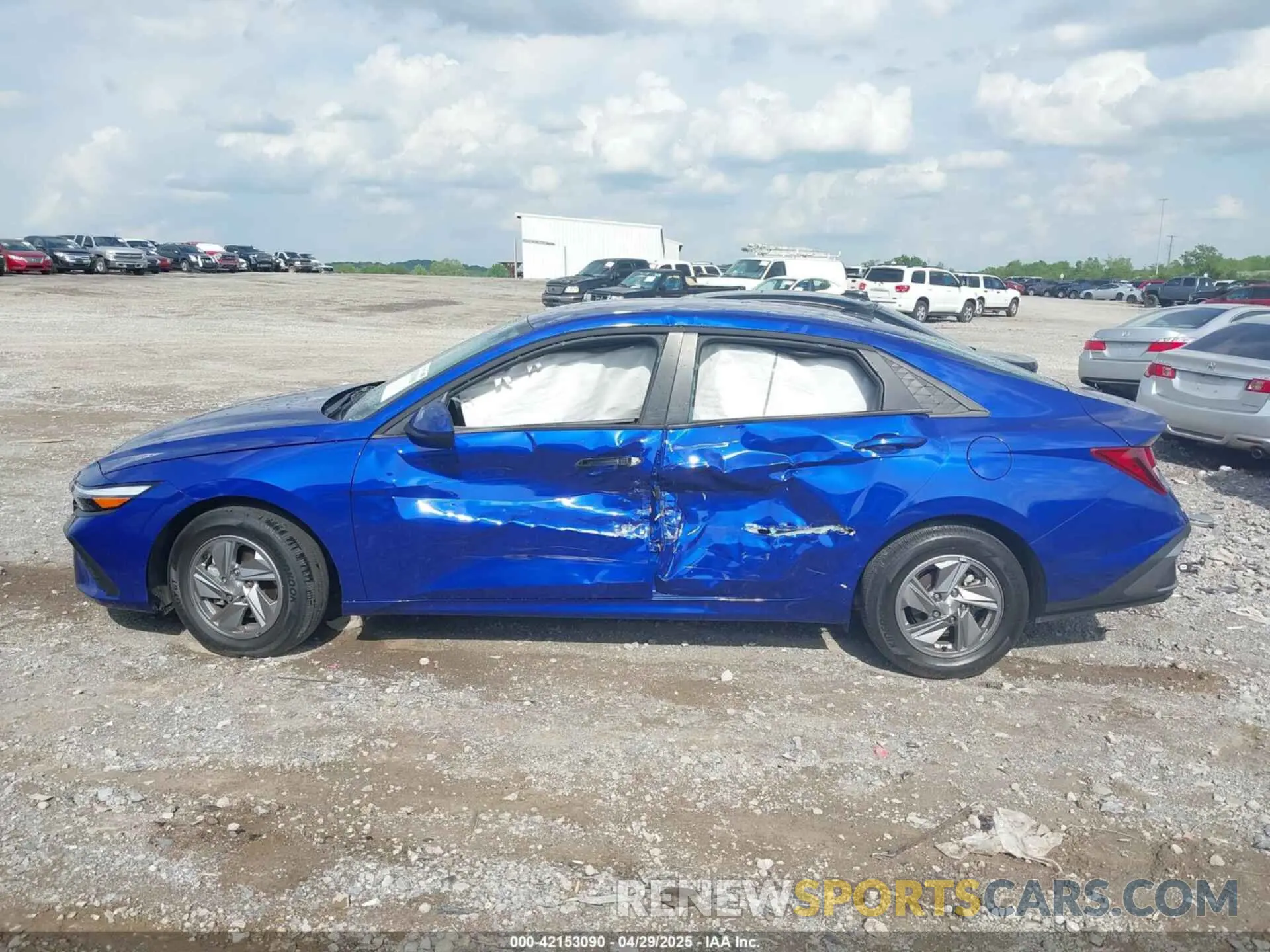 14 Photograph of a damaged car KMHLL4DG1SU859513 HYUNDAI ELANTRA 2025