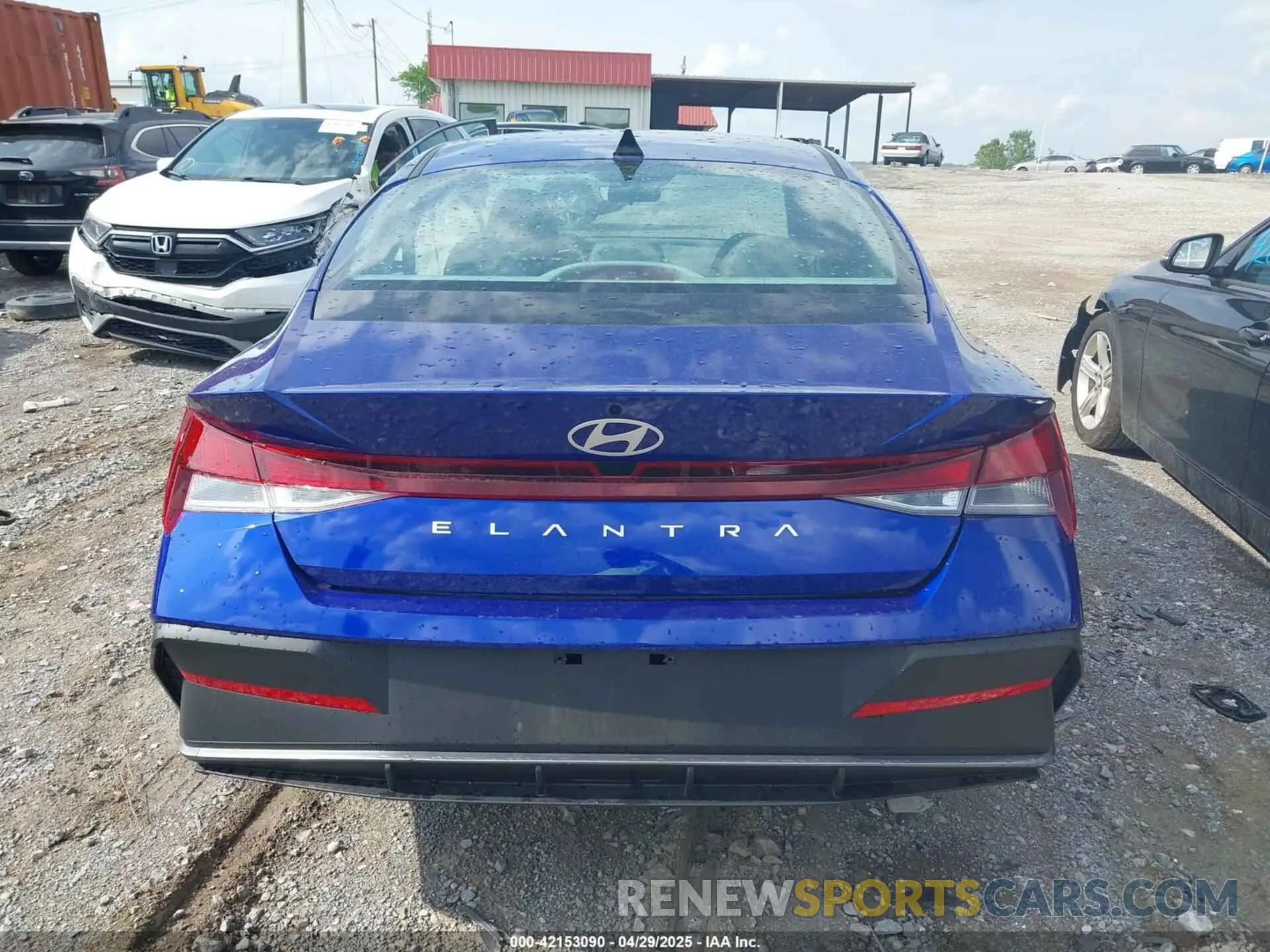 16 Photograph of a damaged car KMHLL4DG1SU859513 HYUNDAI ELANTRA 2025
