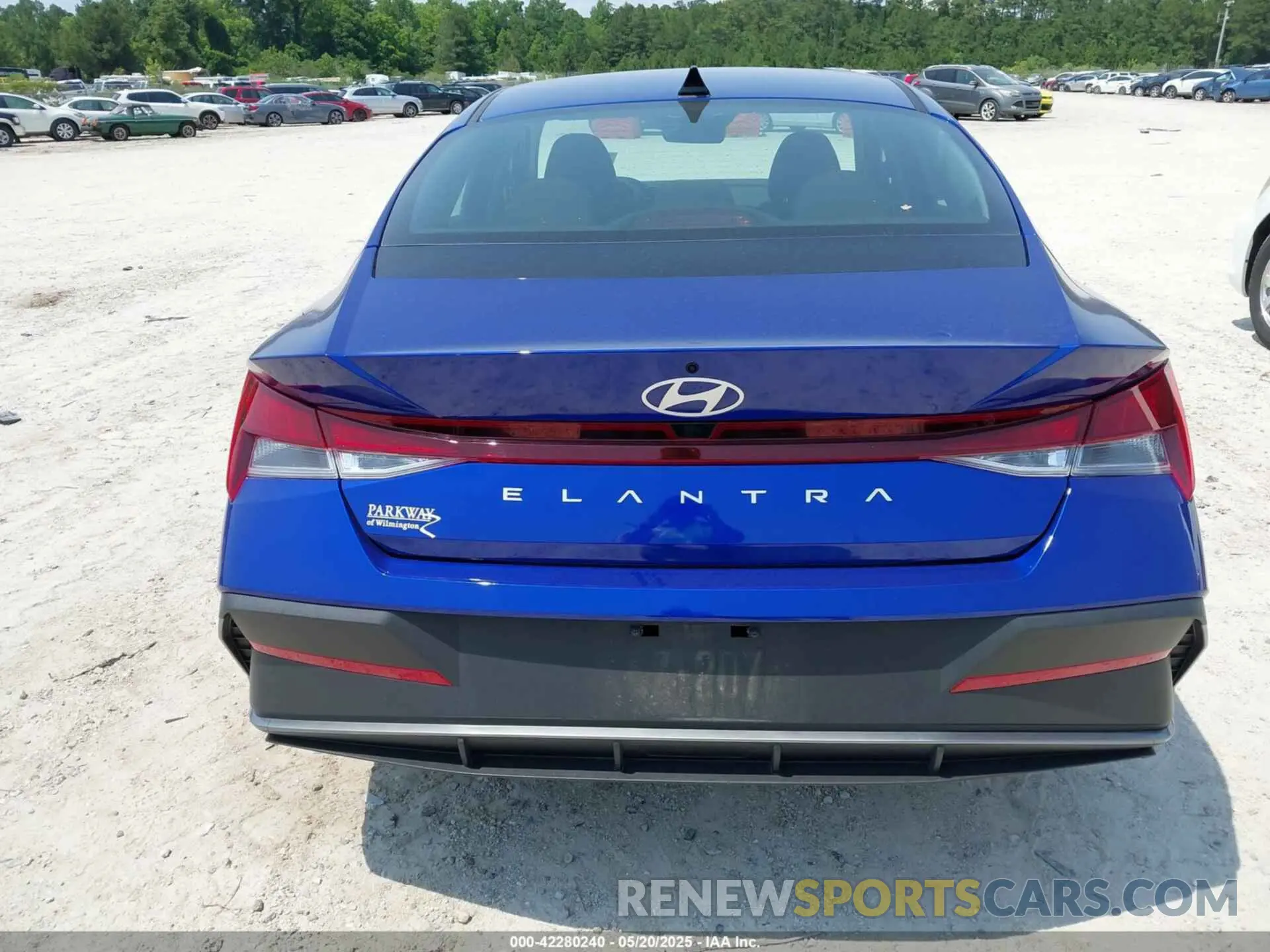 16 Photograph of a damaged car KMHLL4DG1SU896464 HYUNDAI ELANTRA 2025