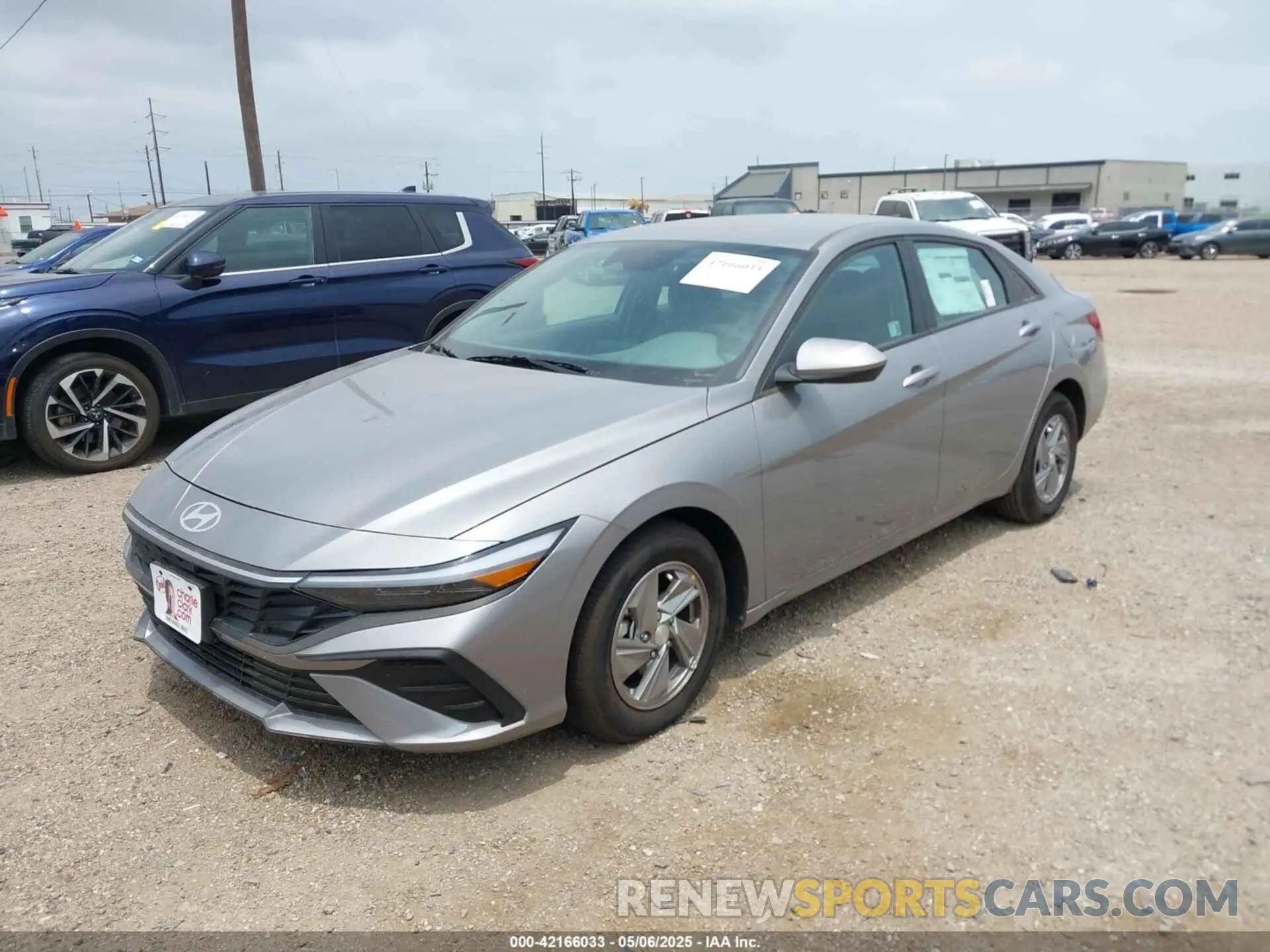 2 Photograph of a damaged car KMHLL4DG2SU948636 HYUNDAI ELANTRA 2025