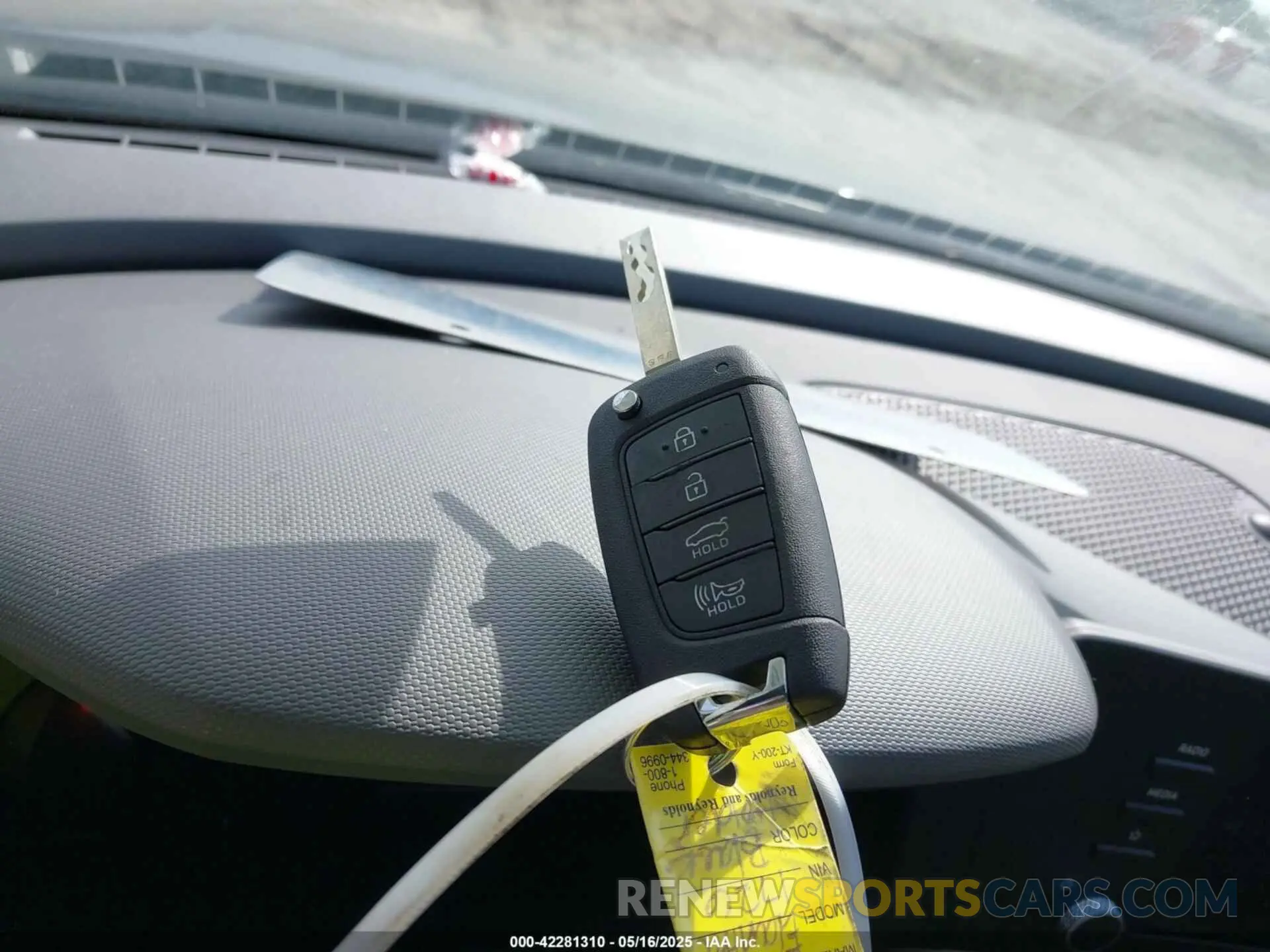 11 Photograph of a damaged car KMHLL4DG3SU887202 HYUNDAI ELANTRA 2025