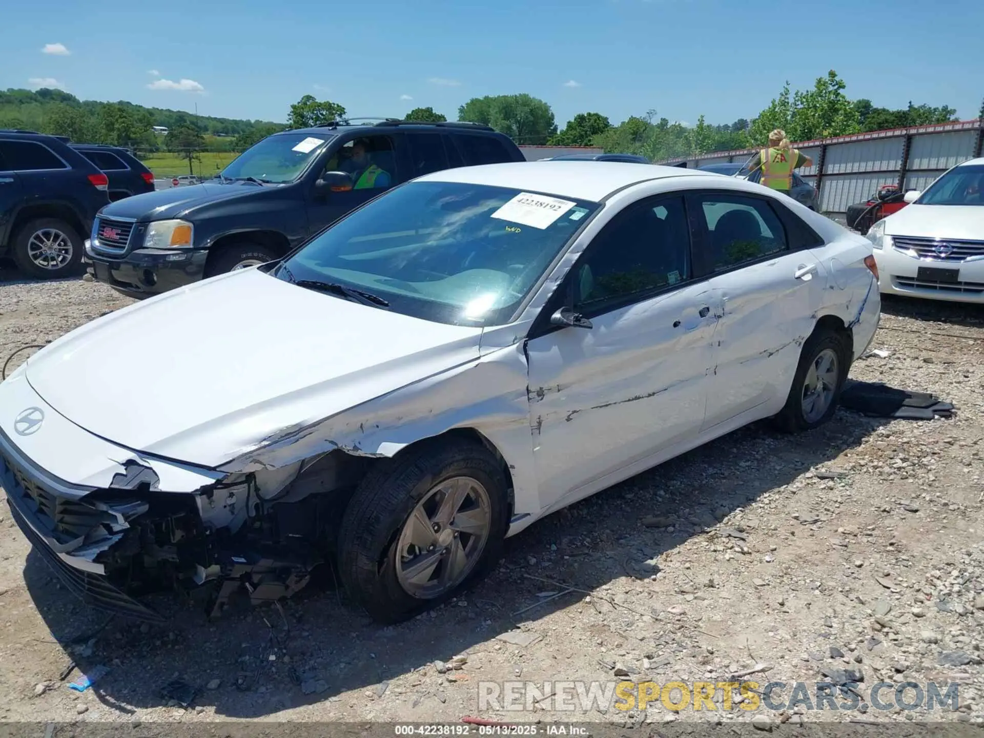 6 Photograph of a damaged car KMHLL4DG4SU876113 HYUNDAI ELANTRA 2025