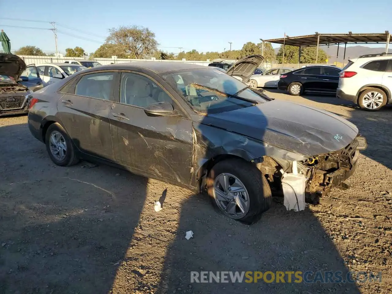 4 Photograph of a damaged car KMHLL4DG5SU853388 HYUNDAI ELANTRA 2025