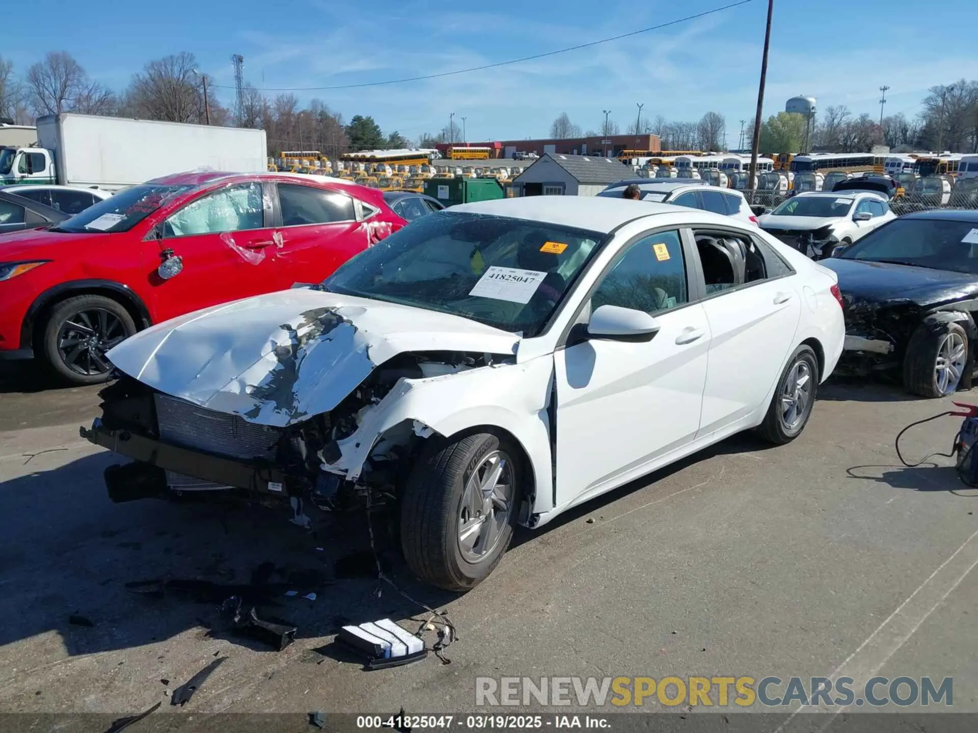 2 Photograph of a damaged car KMHLL4DG5SU907983 HYUNDAI ELANTRA 2025