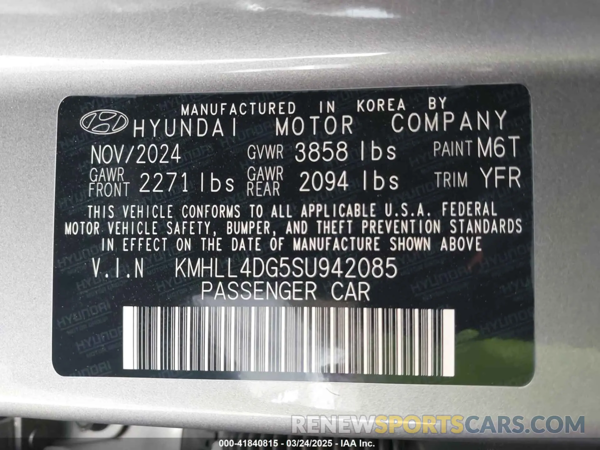 9 Photograph of a damaged car KMHLL4DG5SU942085 HYUNDAI ELANTRA 2025