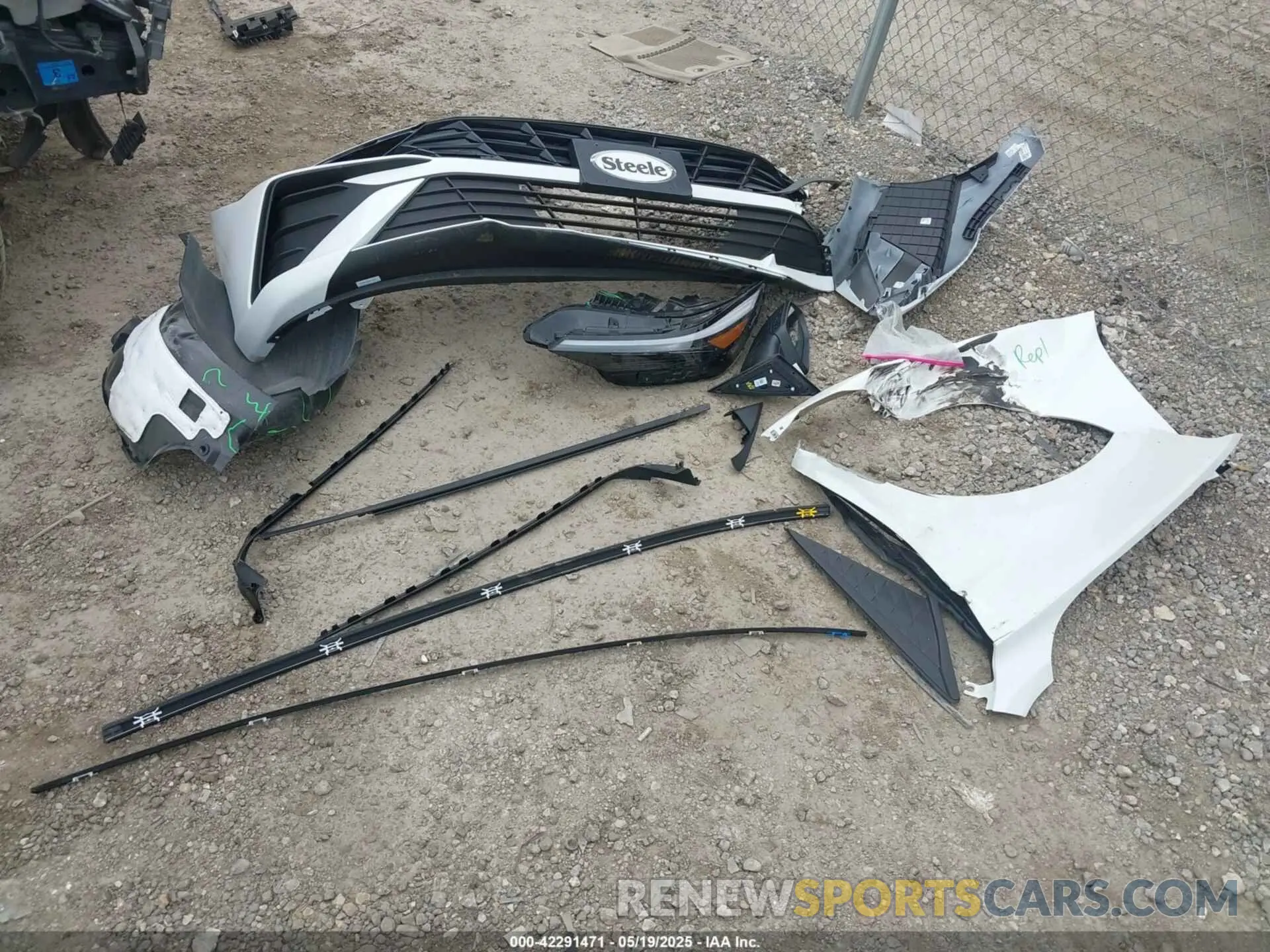 12 Photograph of a damaged car KMHLL4DG5SU955399 HYUNDAI ELANTRA 2025