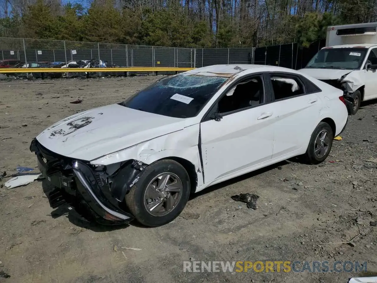 1 Photograph of a damaged car KMHLL4DG7SU897747 HYUNDAI ELANTRA 2025