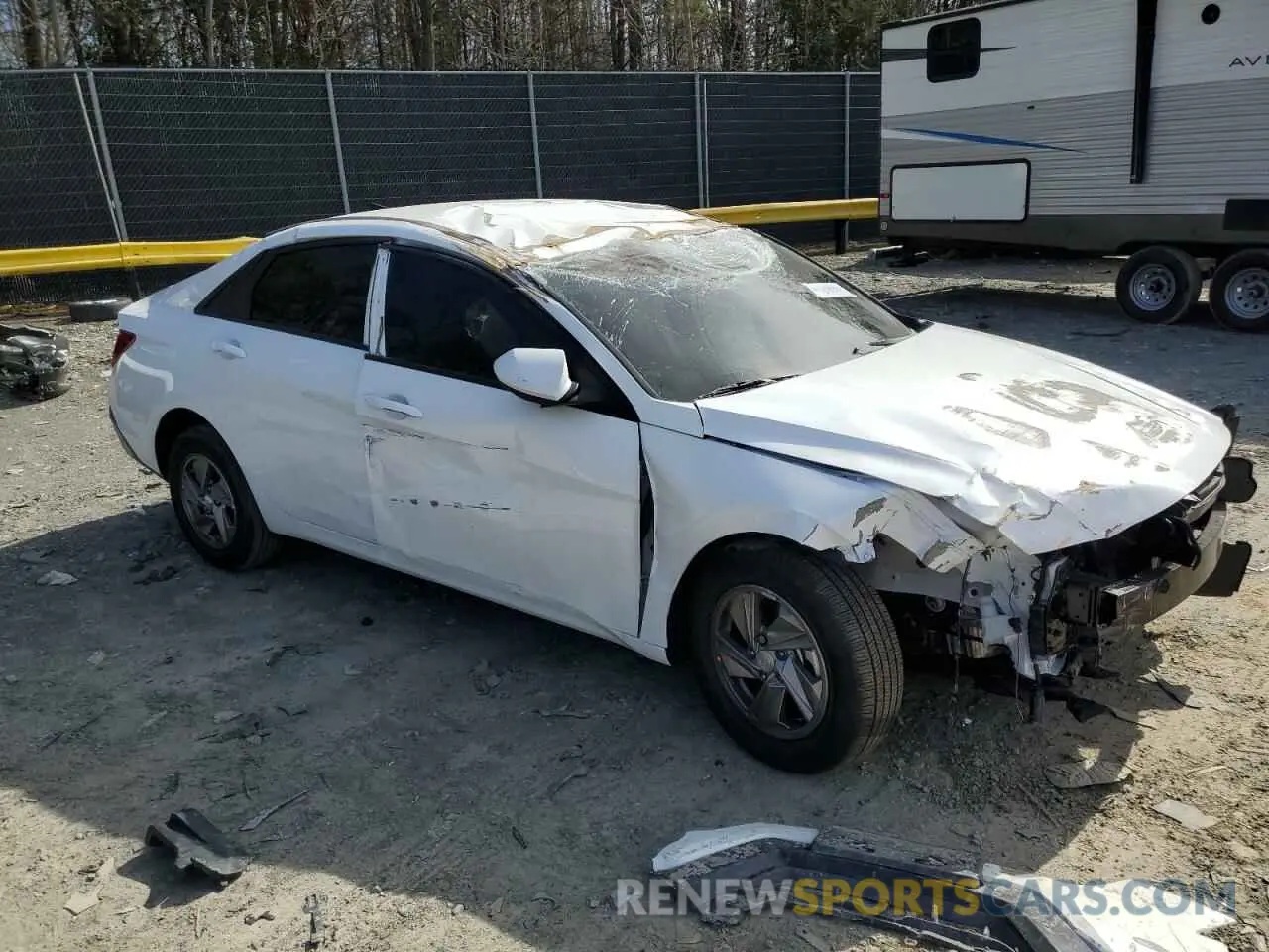 4 Photograph of a damaged car KMHLL4DG7SU897747 HYUNDAI ELANTRA 2025