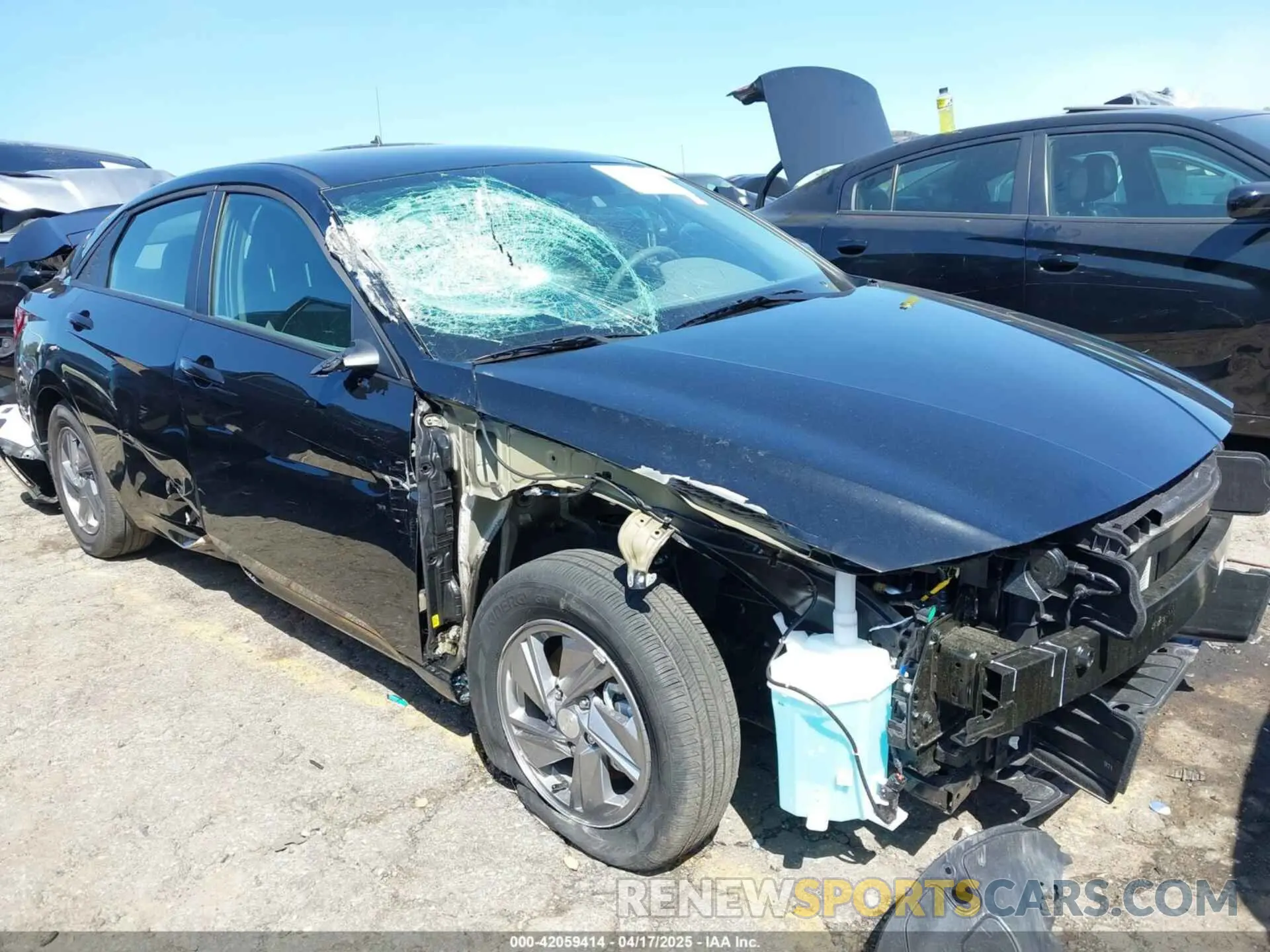 1 Photograph of a damaged car KMHLL4DG7SU942038 HYUNDAI ELANTRA 2025
