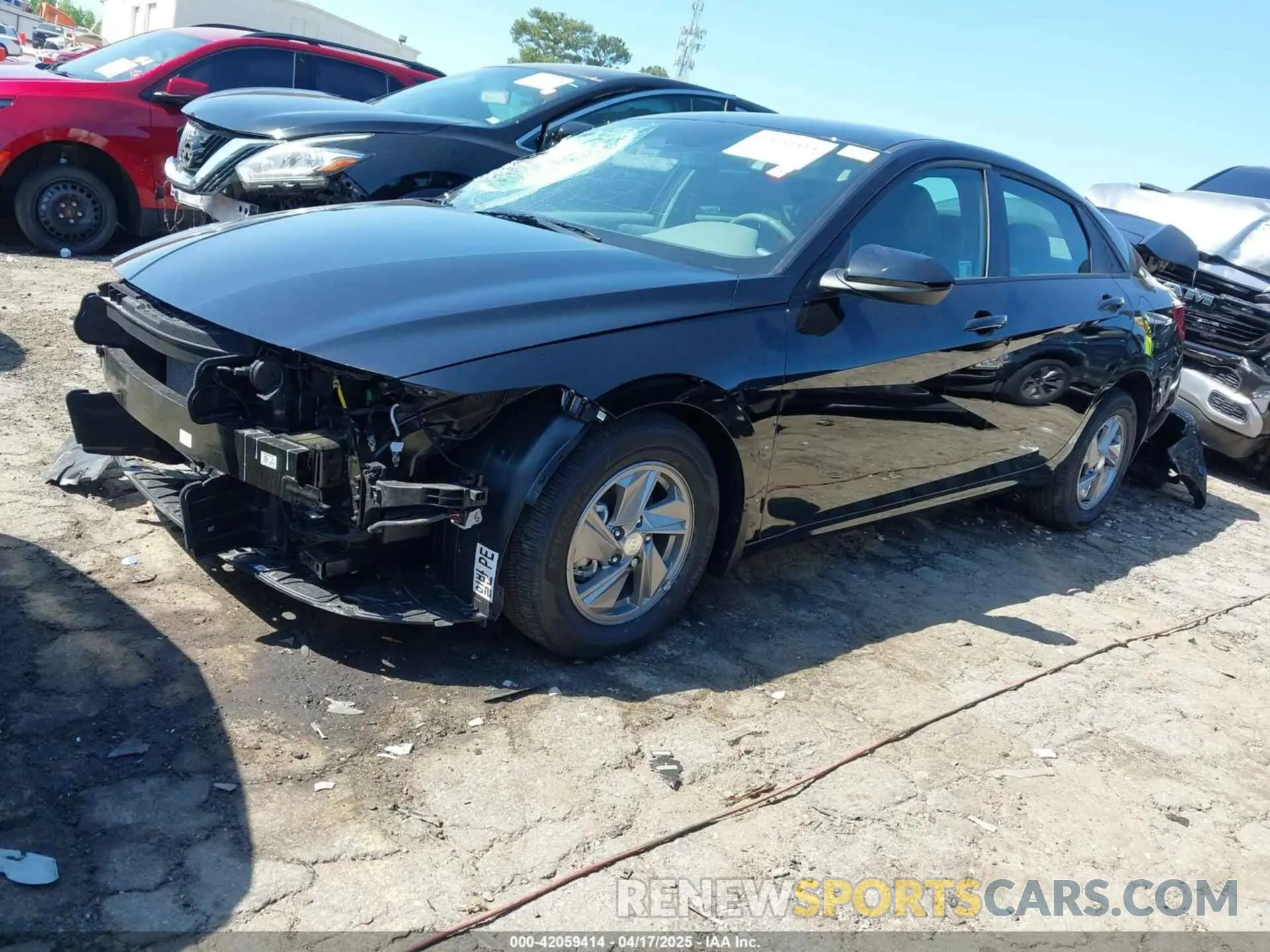2 Photograph of a damaged car KMHLL4DG7SU942038 HYUNDAI ELANTRA 2025