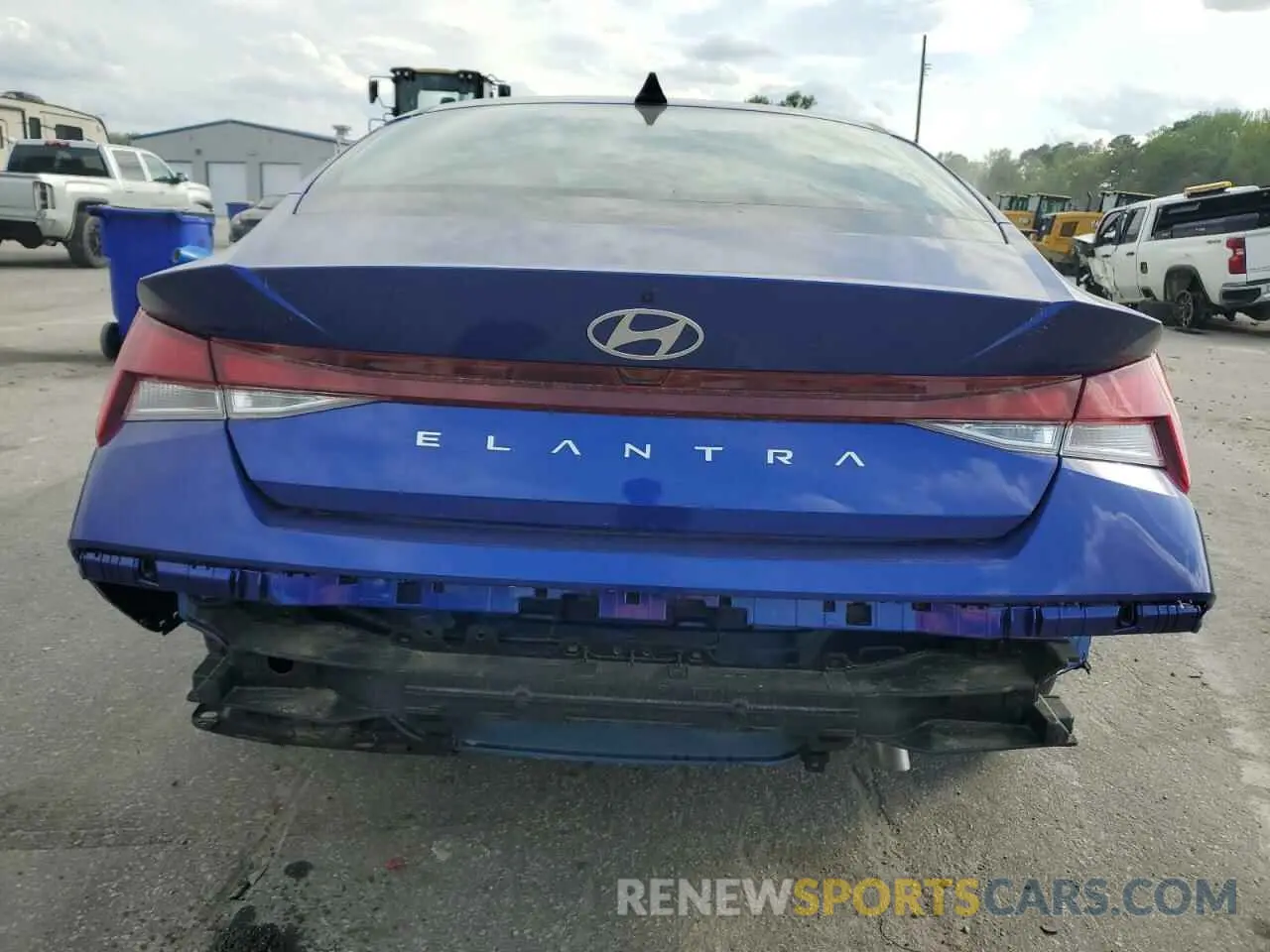 6 Photograph of a damaged car KMHLL4DG8SU856687 HYUNDAI ELANTRA 2025