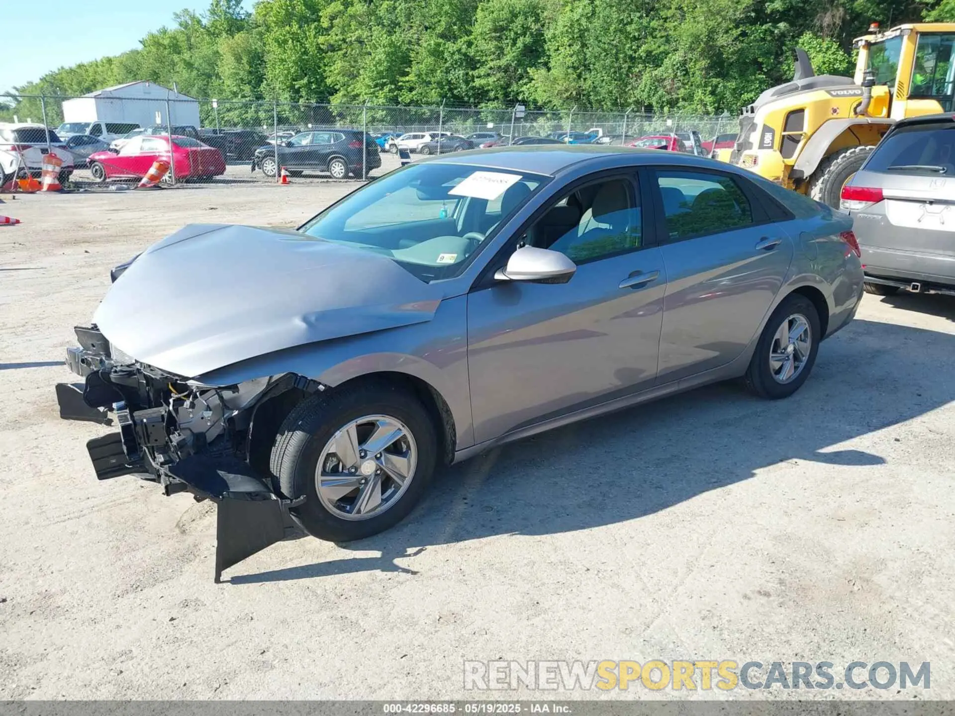 2 Photograph of a damaged car KMHLL4DG8SU862909 HYUNDAI ELANTRA 2025