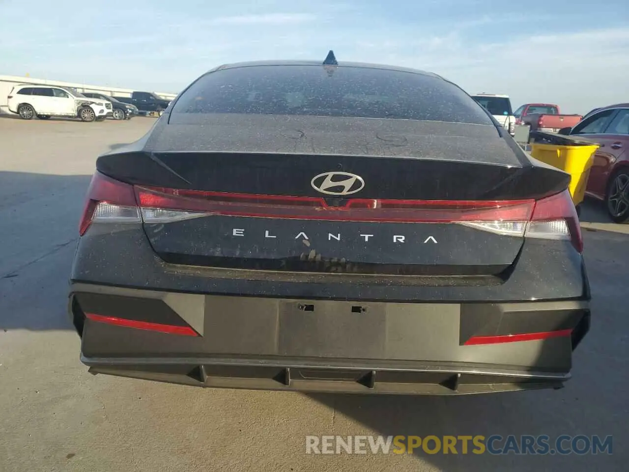 6 Photograph of a damaged car KMHLL4DGXSU955236 HYUNDAI ELANTRA 2025