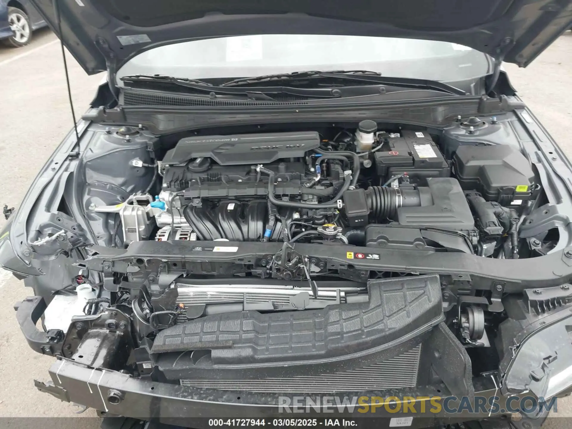 10 Photograph of a damaged car KMHLM4DG0SU900775 HYUNDAI ELANTRA 2025