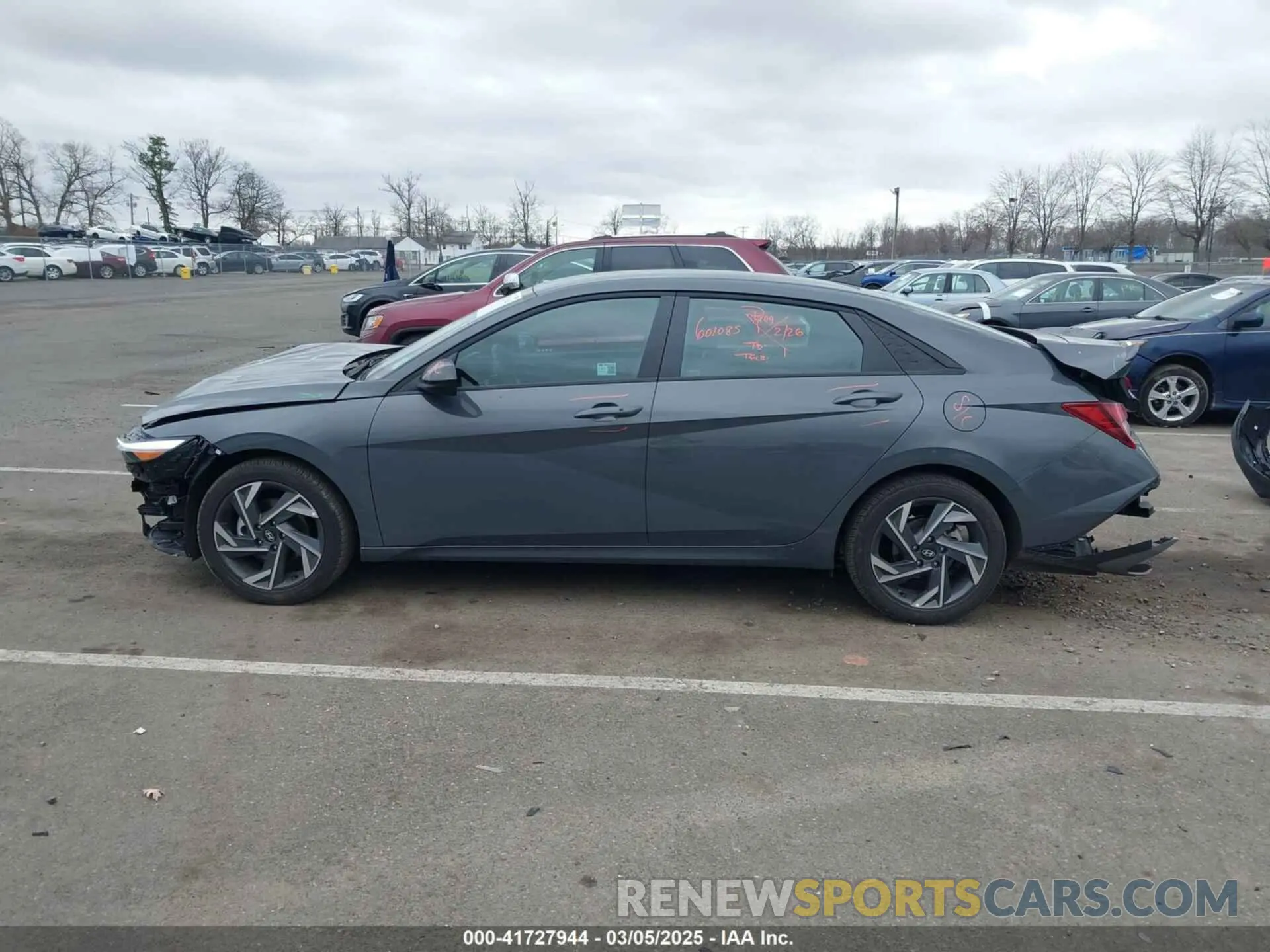14 Photograph of a damaged car KMHLM4DG0SU900775 HYUNDAI ELANTRA 2025