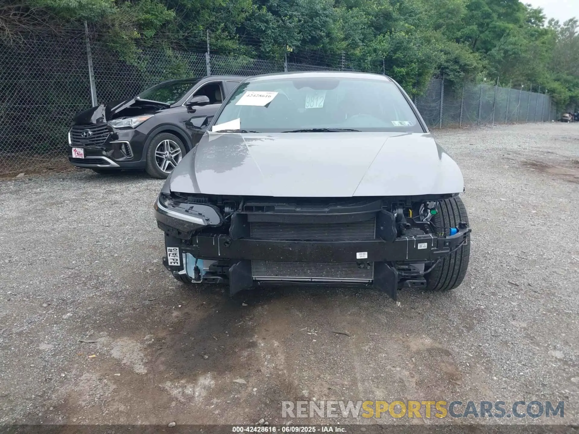 13 Photograph of a damaged car KMHLM4DG0SU917205 HYUNDAI ELANTRA 2025