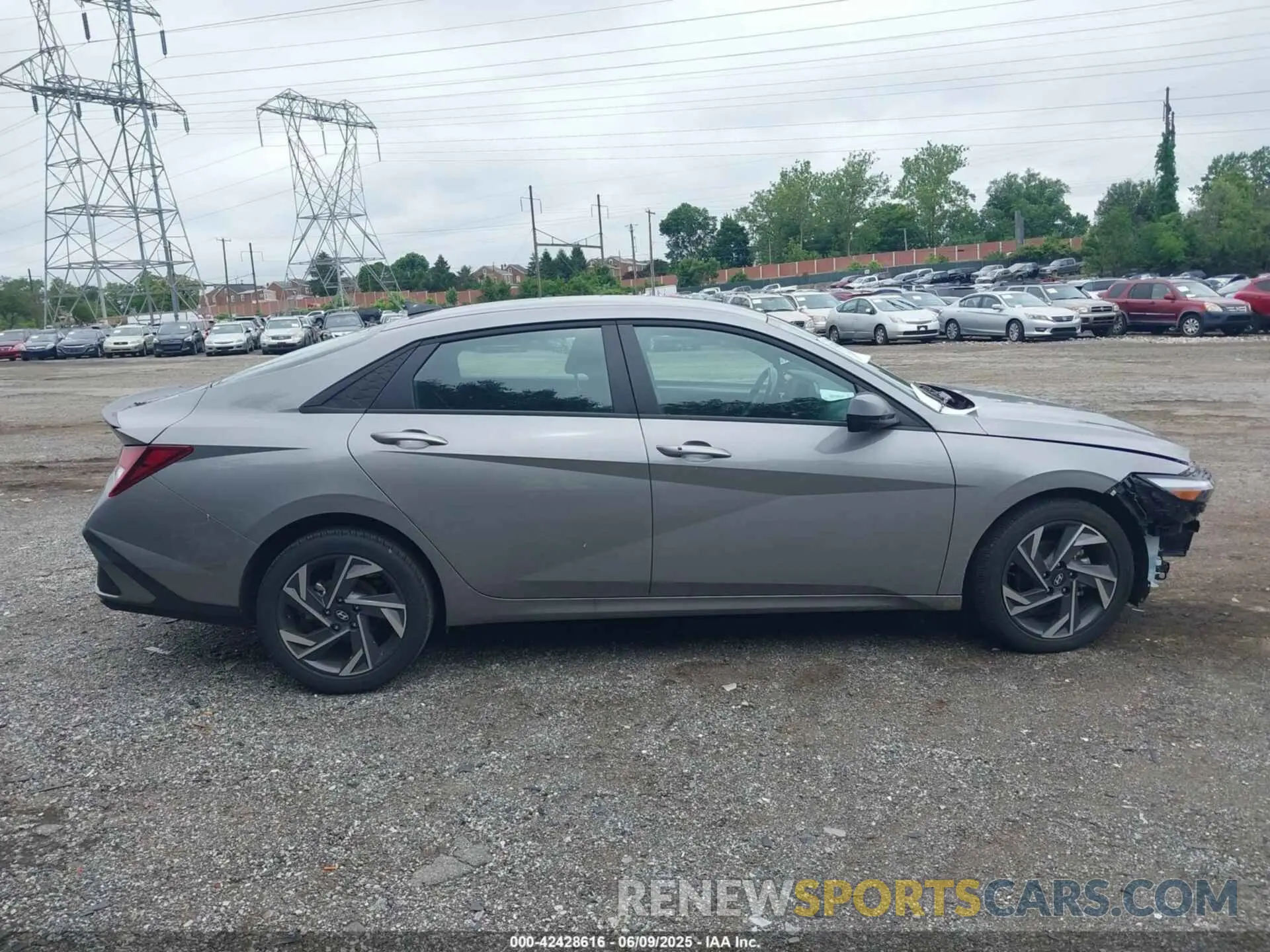 14 Photograph of a damaged car KMHLM4DG0SU917205 HYUNDAI ELANTRA 2025