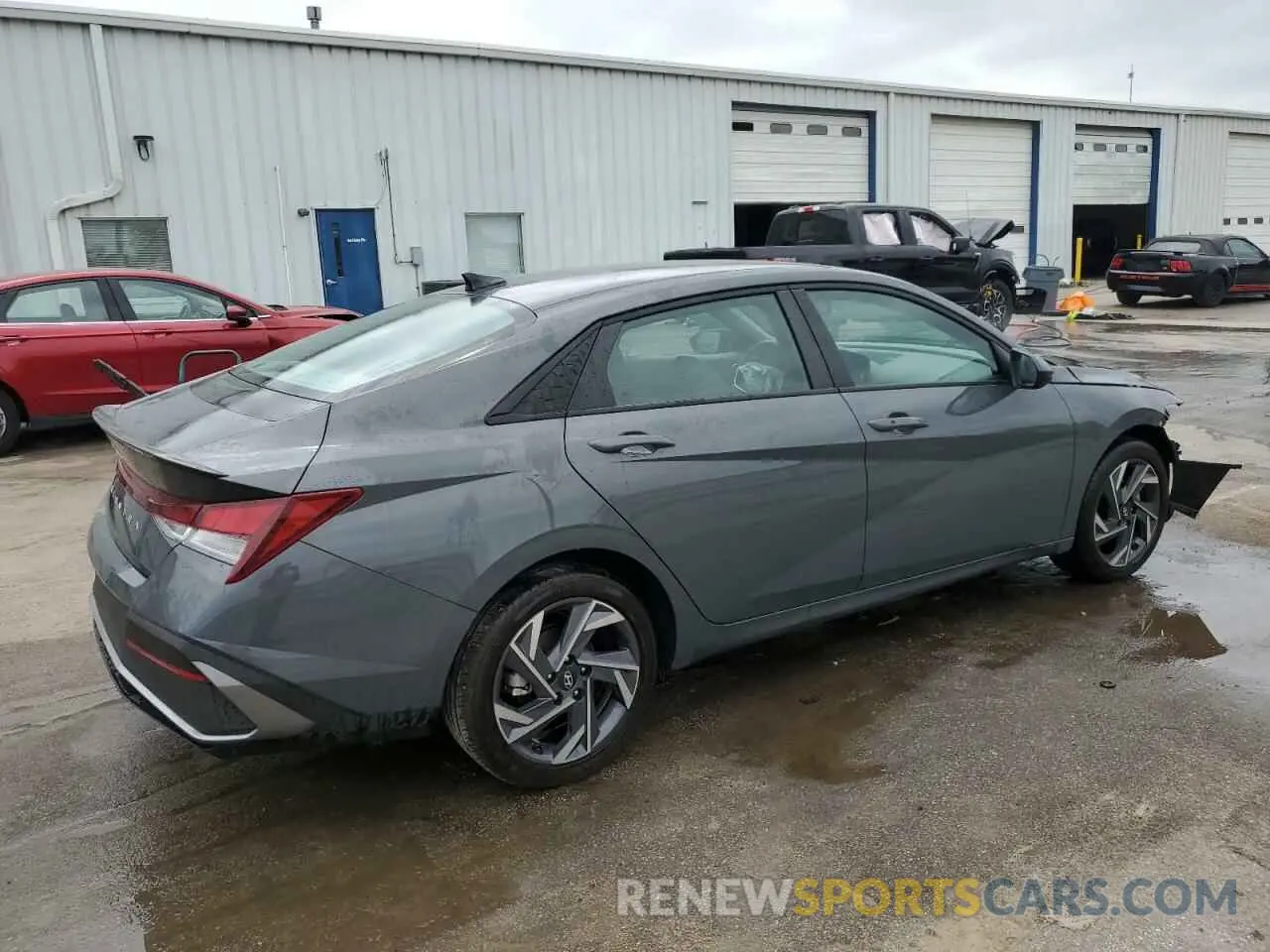 3 Photograph of a damaged car KMHLM4DG0SU953413 HYUNDAI ELANTRA 2025