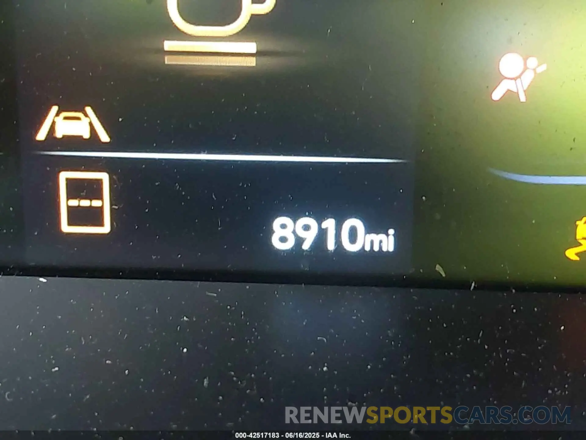 15 Photograph of a damaged car KMHLM4DG1SU876146 HYUNDAI ELANTRA 2025