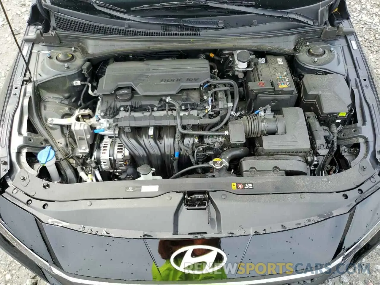 11 Photograph of a damaged car KMHLM4DG1SU903717 HYUNDAI ELANTRA 2025
