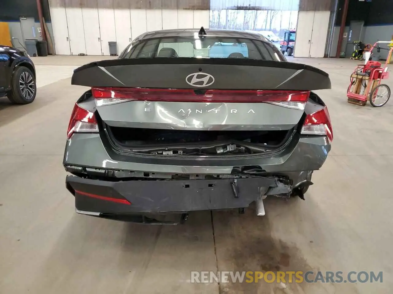 6 Photograph of a damaged car KMHLM4DG2SU873806 HYUNDAI ELANTRA 2025