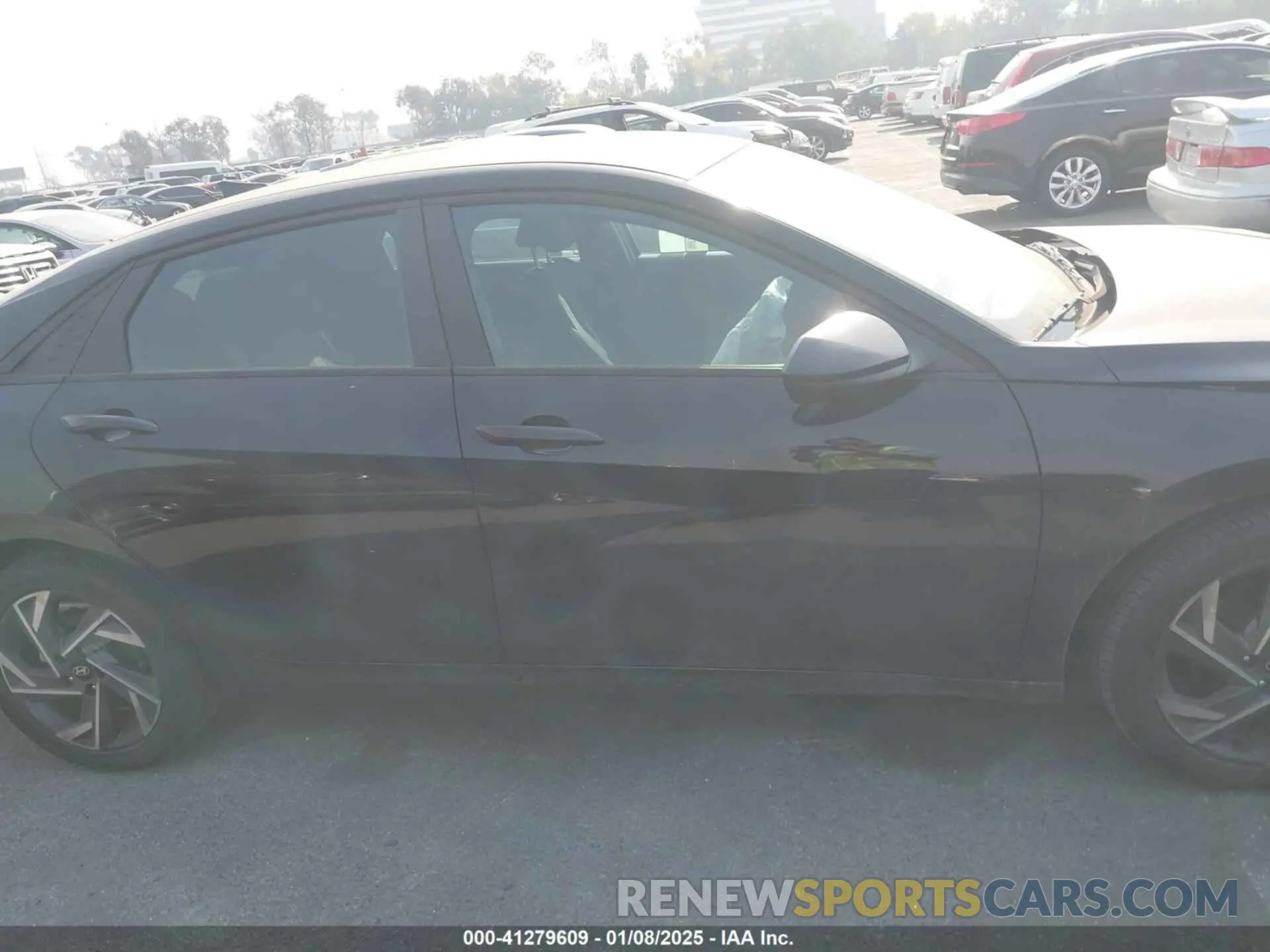 13 Photograph of a damaged car KMHLM4DG2SU874535 HYUNDAI ELANTRA 2025
