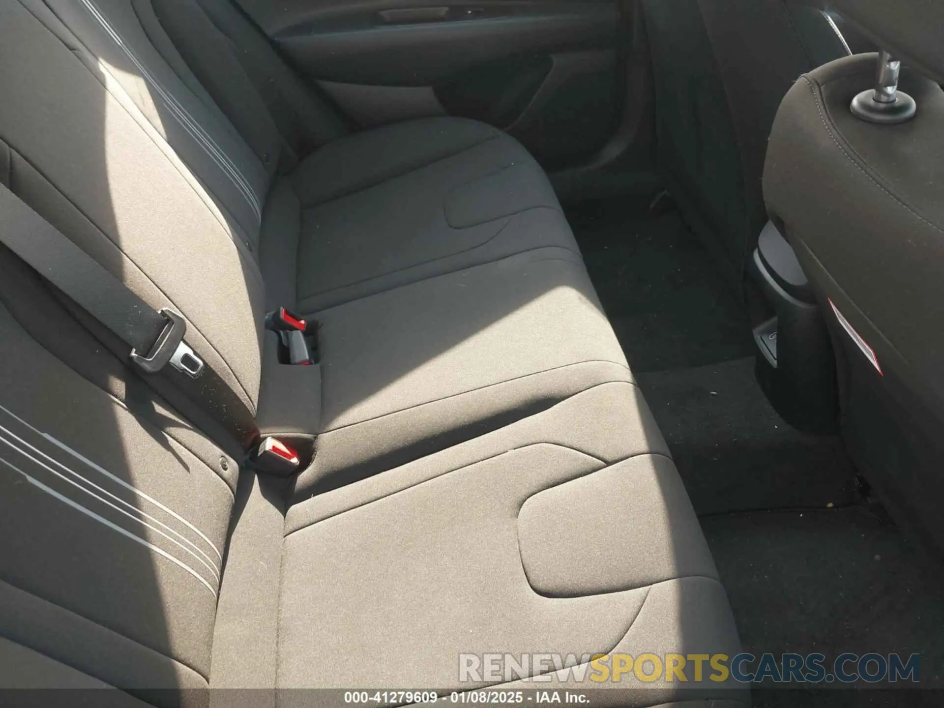 8 Photograph of a damaged car KMHLM4DG2SU874535 HYUNDAI ELANTRA 2025