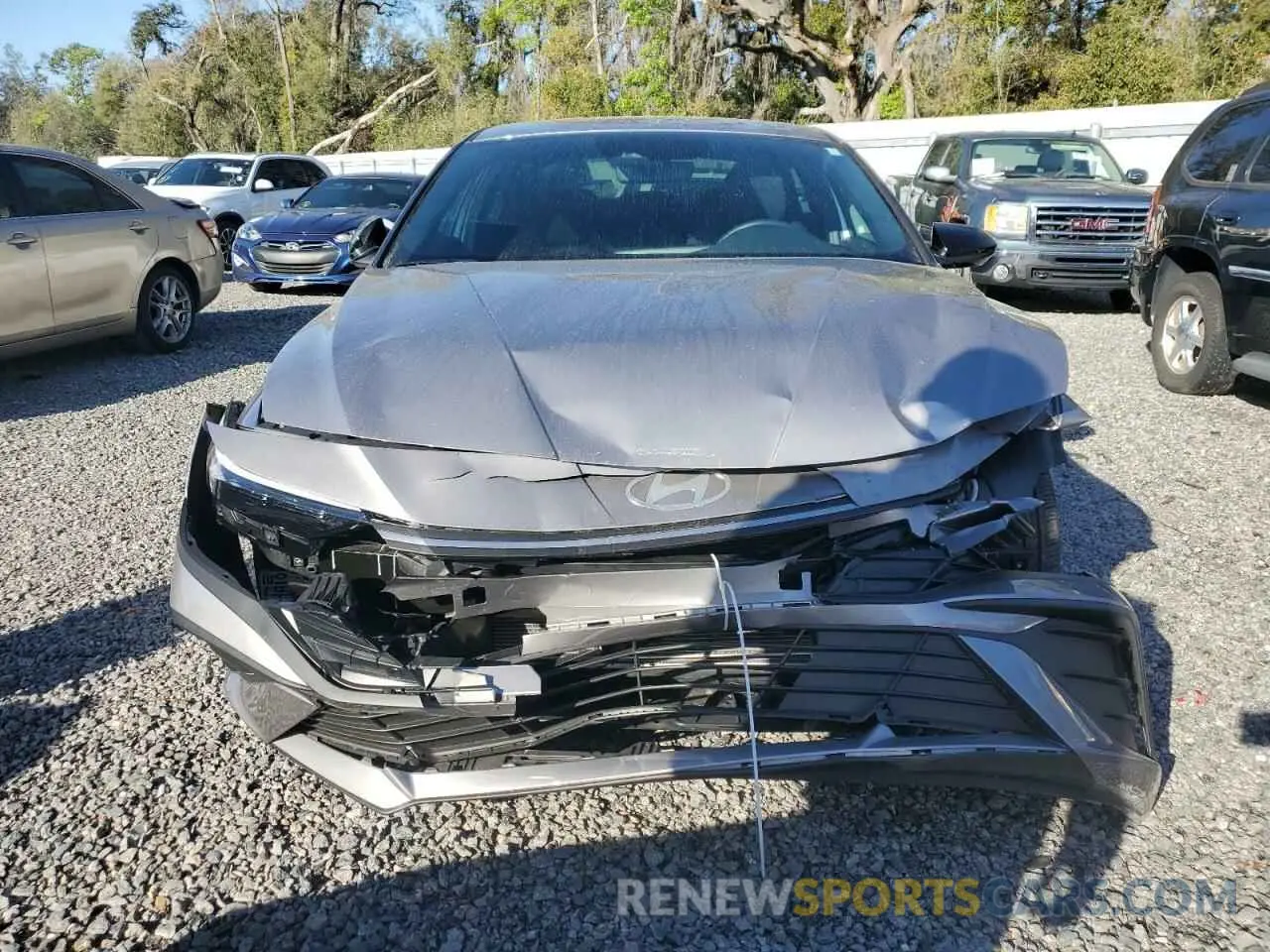 5 Photograph of a damaged car KMHLM4DG2SU874776 HYUNDAI ELANTRA 2025