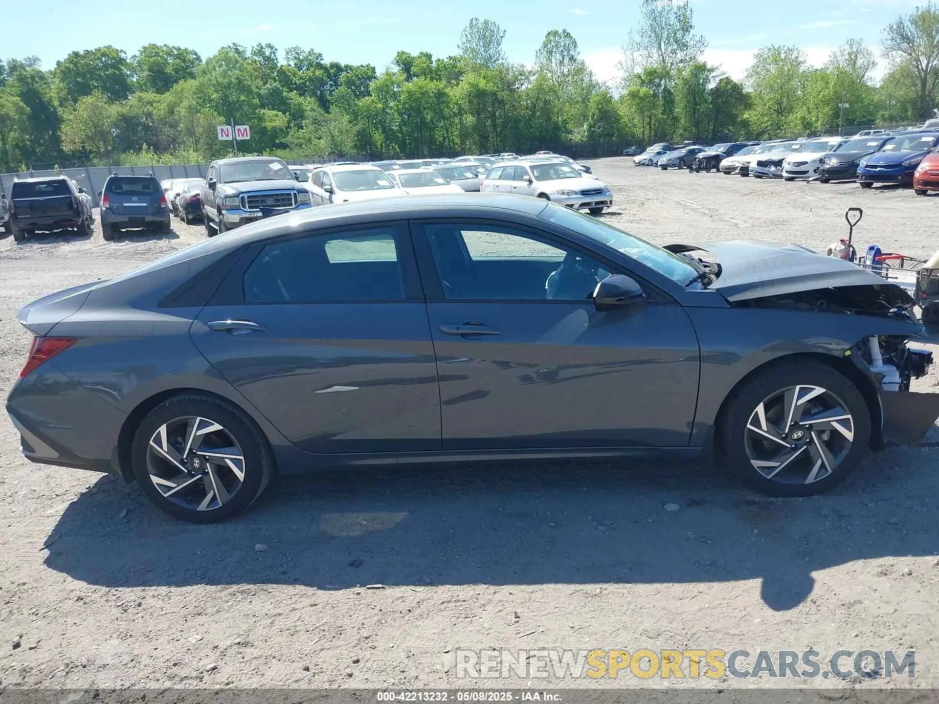 14 Photograph of a damaged car KMHLM4DG2SU876494 HYUNDAI ELANTRA 2025