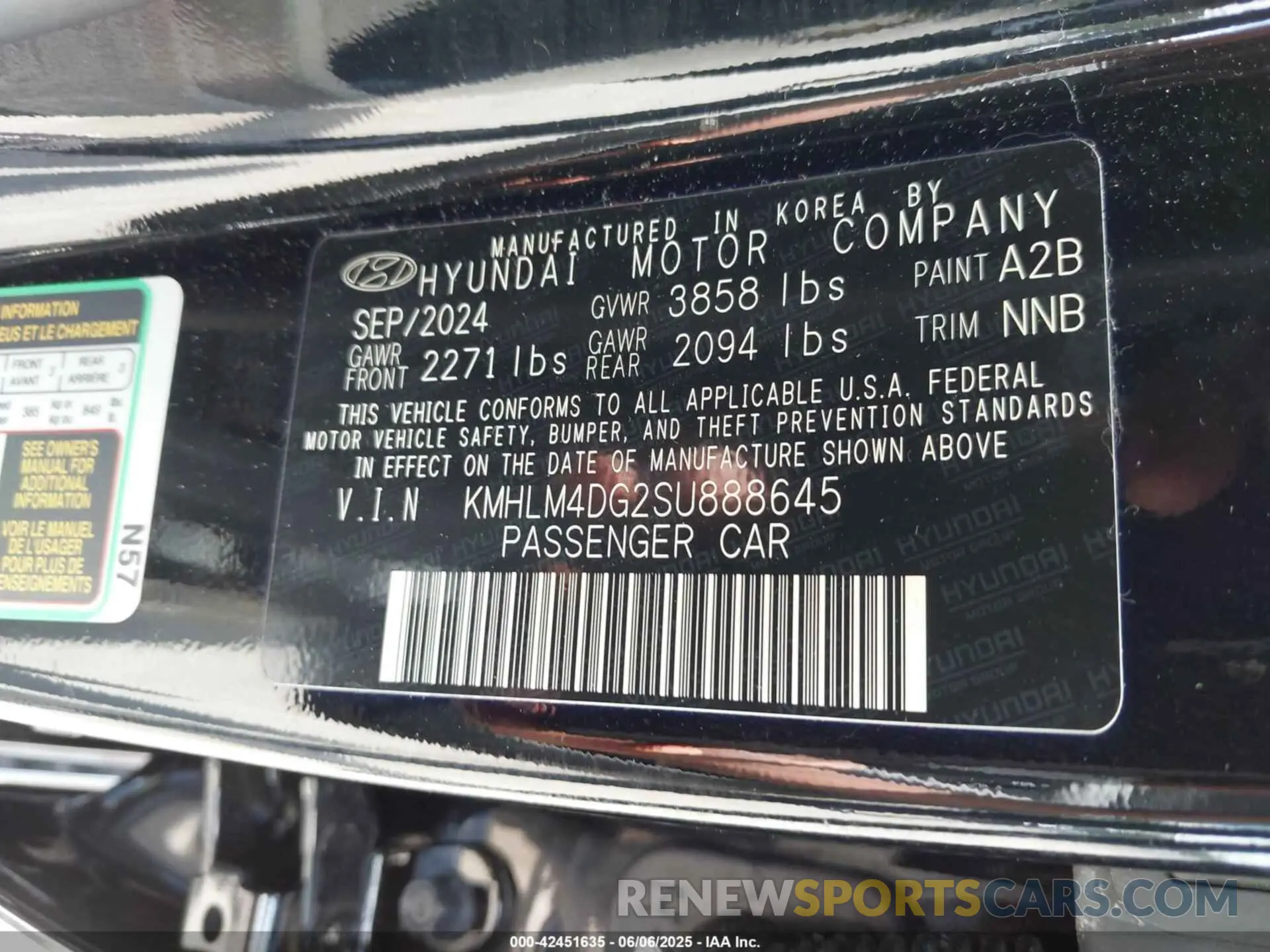 9 Photograph of a damaged car KMHLM4DG2SU888645 HYUNDAI ELANTRA 2025