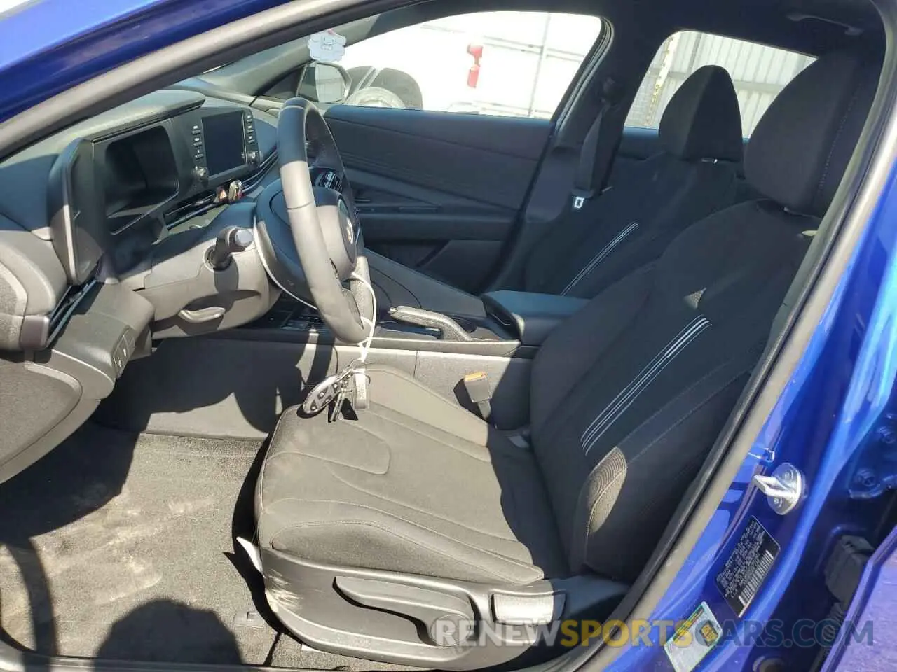 7 Photograph of a damaged car KMHLM4DG2SU901961 HYUNDAI ELANTRA 2025