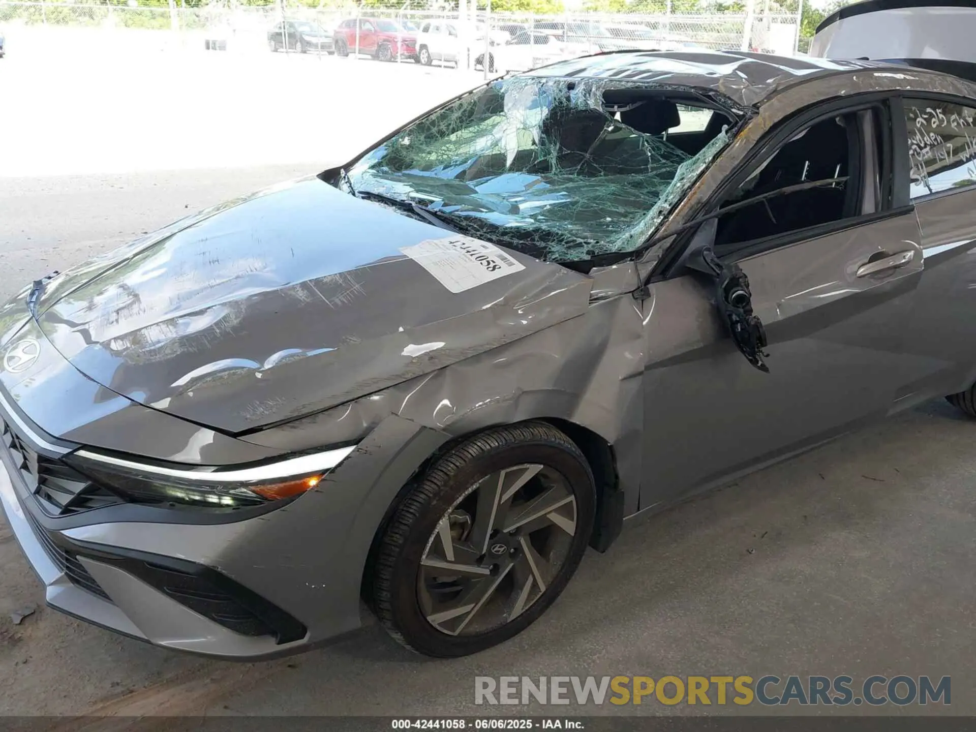 6 Photograph of a damaged car KMHLM4DG3SU866654 HYUNDAI ELANTRA 2025