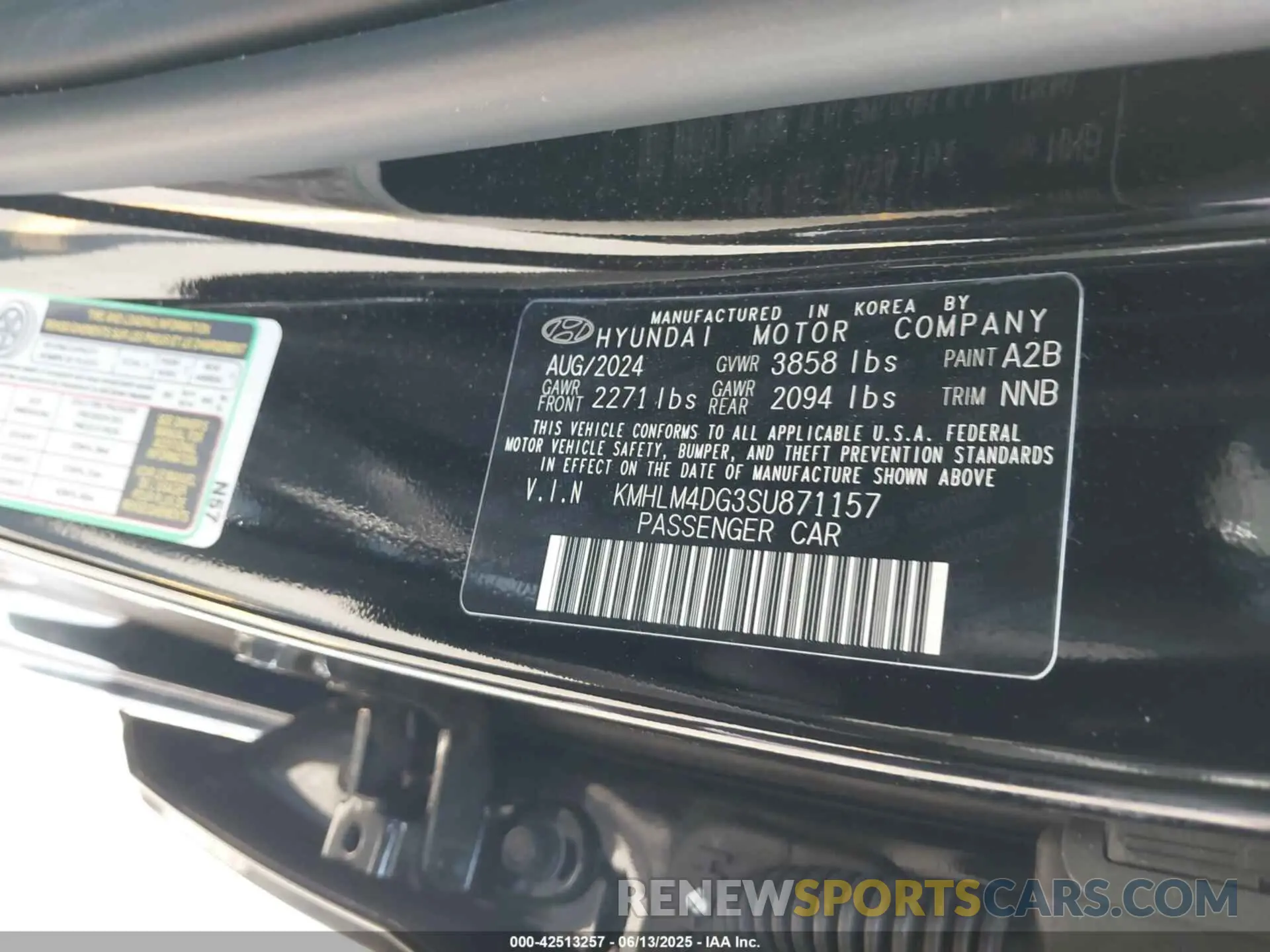 9 Photograph of a damaged car KMHLM4DG3SU871157 HYUNDAI ELANTRA 2025