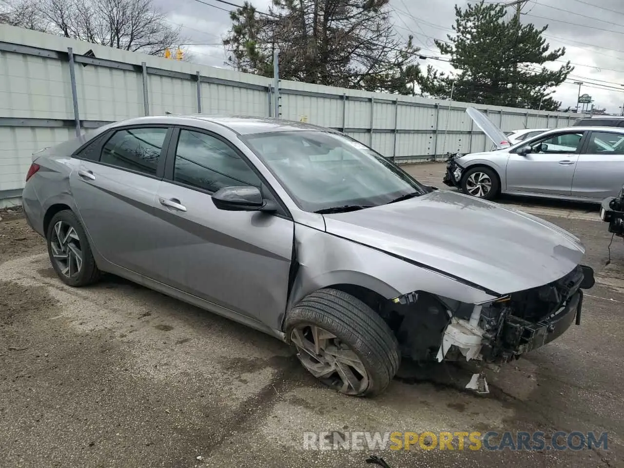 4 Photograph of a damaged car KMHLM4DG3SU881350 HYUNDAI ELANTRA 2025