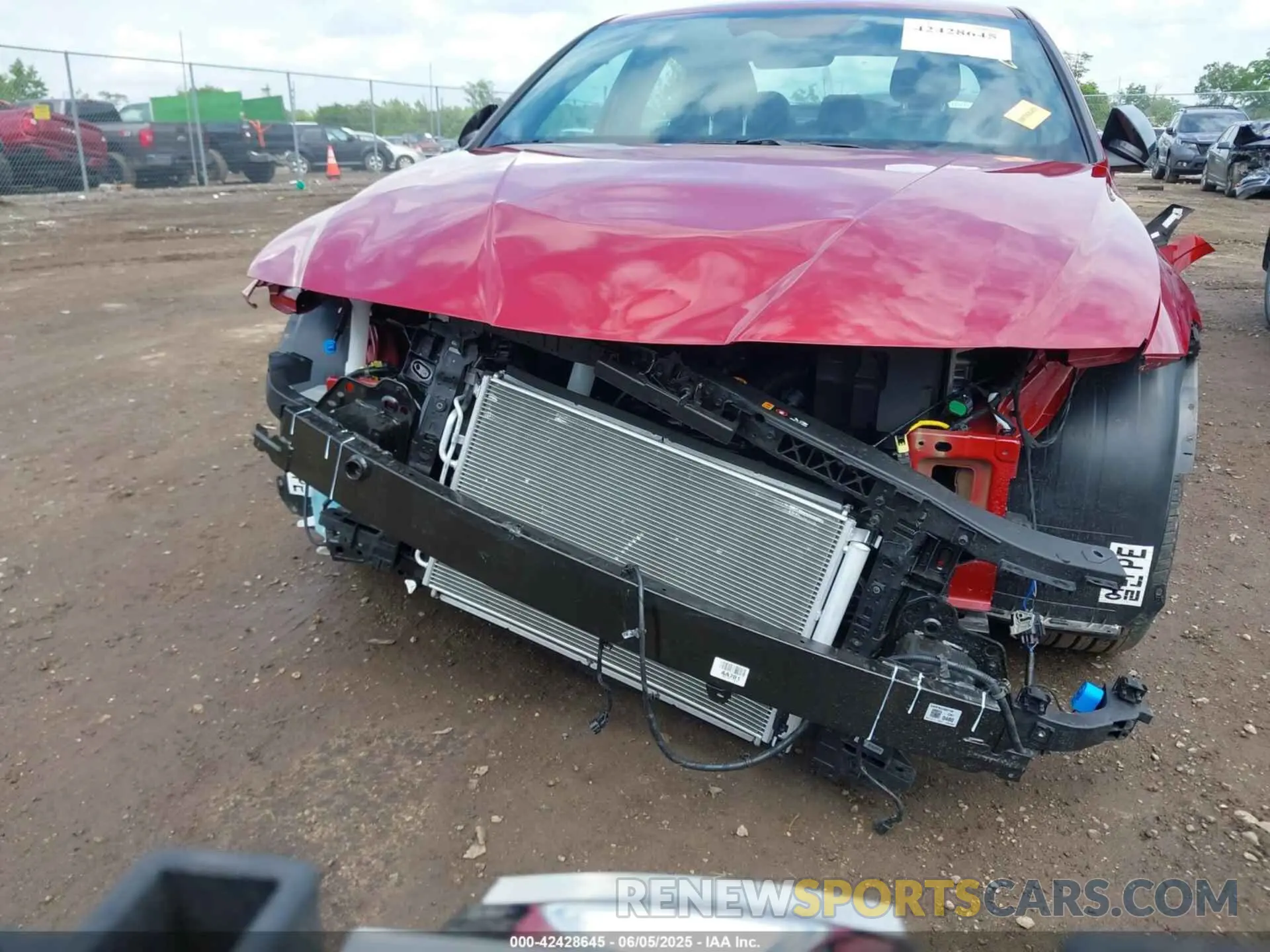 18 Photograph of a damaged car KMHLM4DG3SU909728 HYUNDAI ELANTRA 2025