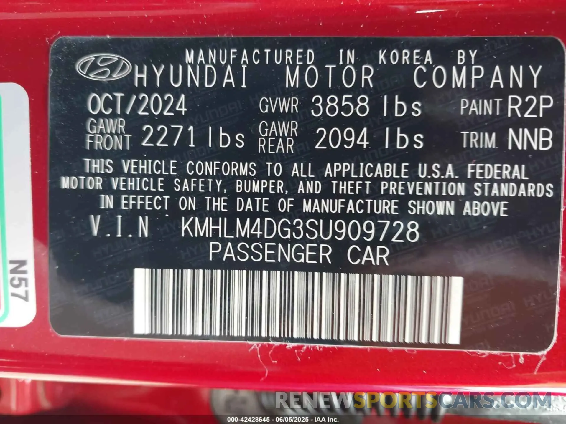 9 Photograph of a damaged car KMHLM4DG3SU909728 HYUNDAI ELANTRA 2025