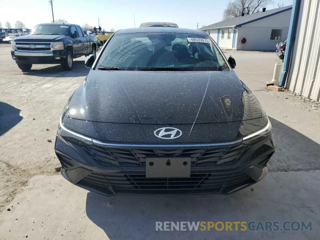 5 Photograph of a damaged car KMHLM4DG3SU916064 HYUNDAI ELANTRA 2025